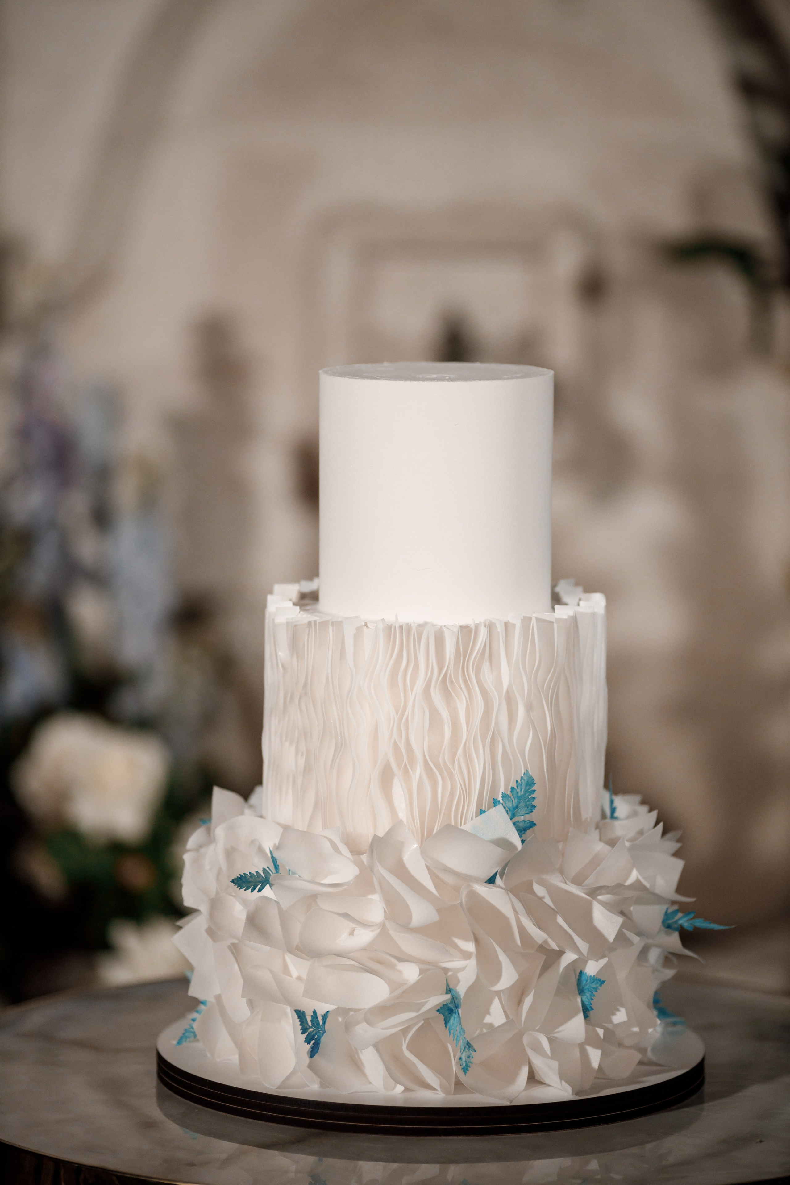 Свадебная фотосессия в отеле Сенешаль. Свадебный и репортажный фотограф (Москва, Королев и другие)