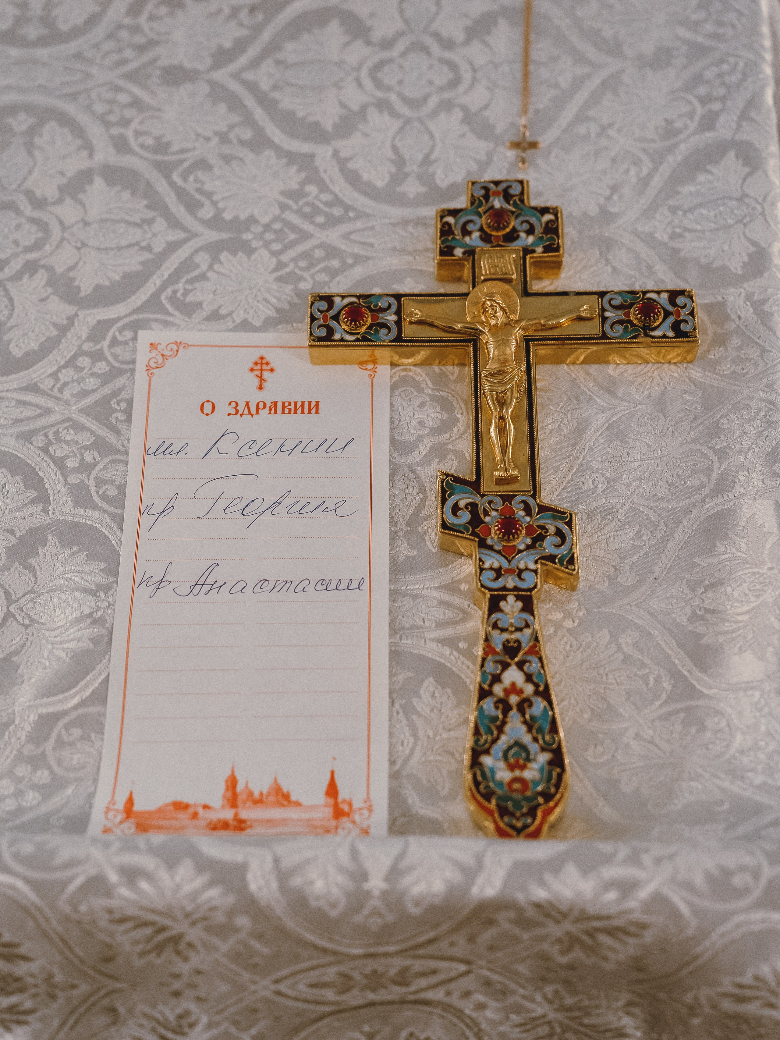 Таинство в Храме Петра и Февронии. Фотограф Ольга Рубцова в Москве и Московской области