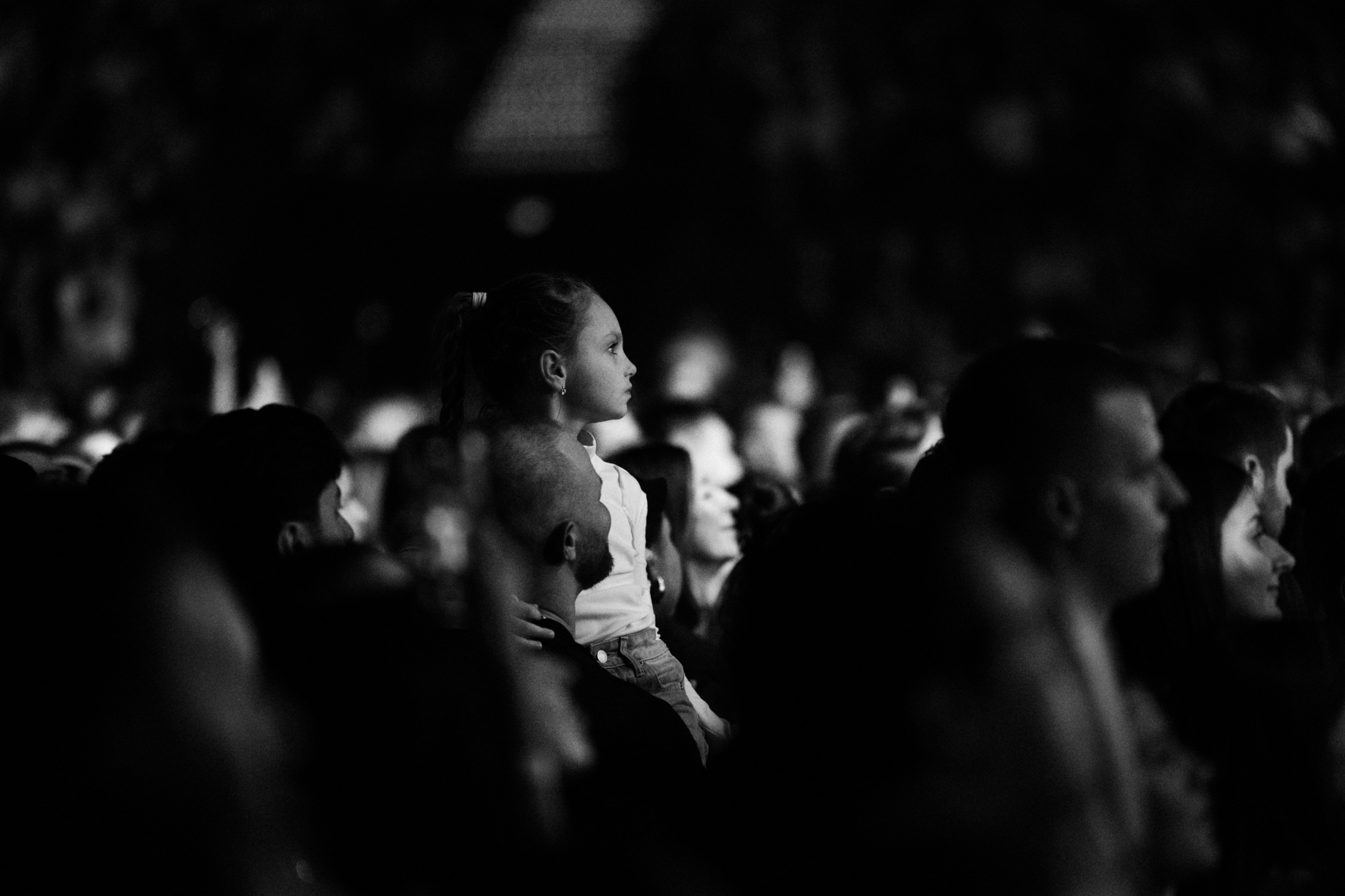 Концерт L'one 19.10.2025 с хором и симфоническом оркестром. Фотограф и видеограф Мария Банщикова, Солнечногорск, Москва