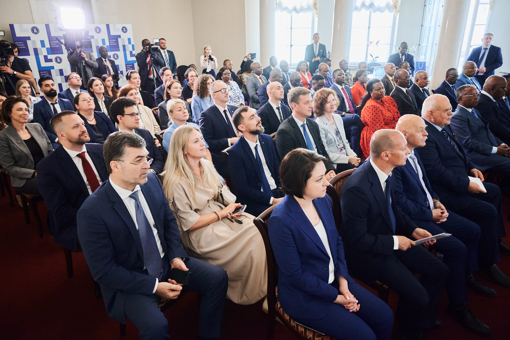 Vstrecha Africa-HSE. Лиза Сытикова. Фотограф. Санкт-Петербург