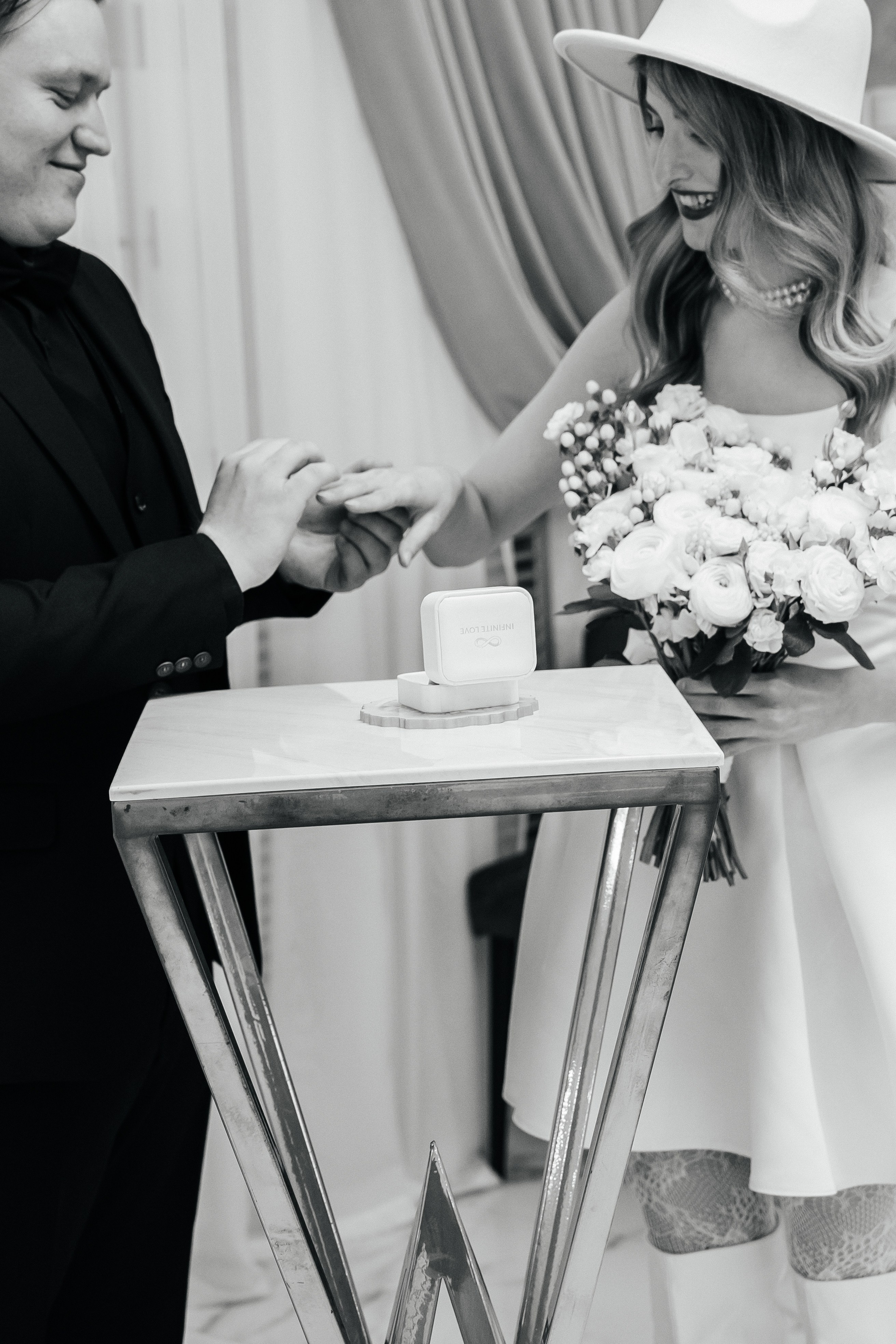 Анастасия и Константин