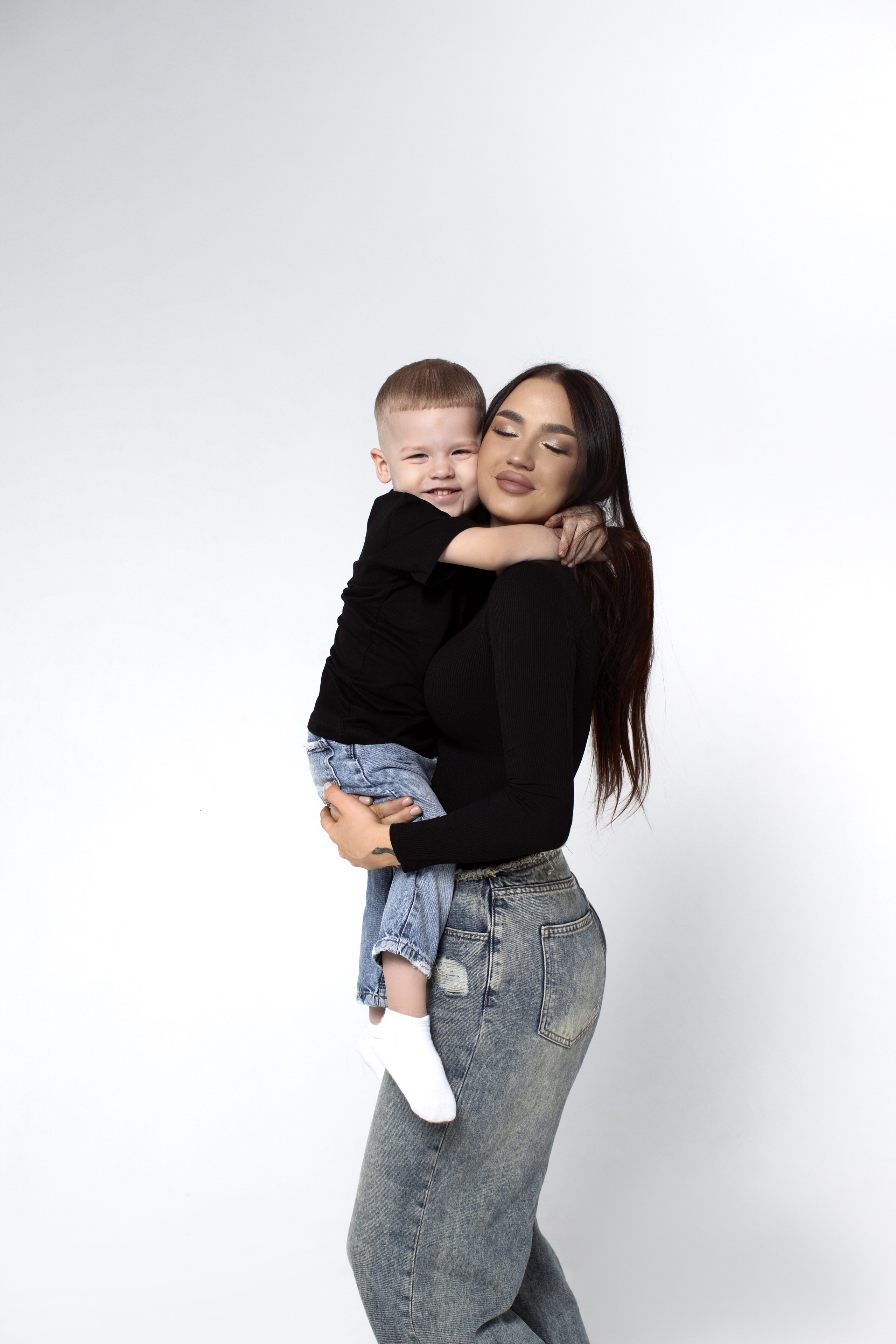 Мама и сыночек. Фотограф Лиана Артемова в Пензе