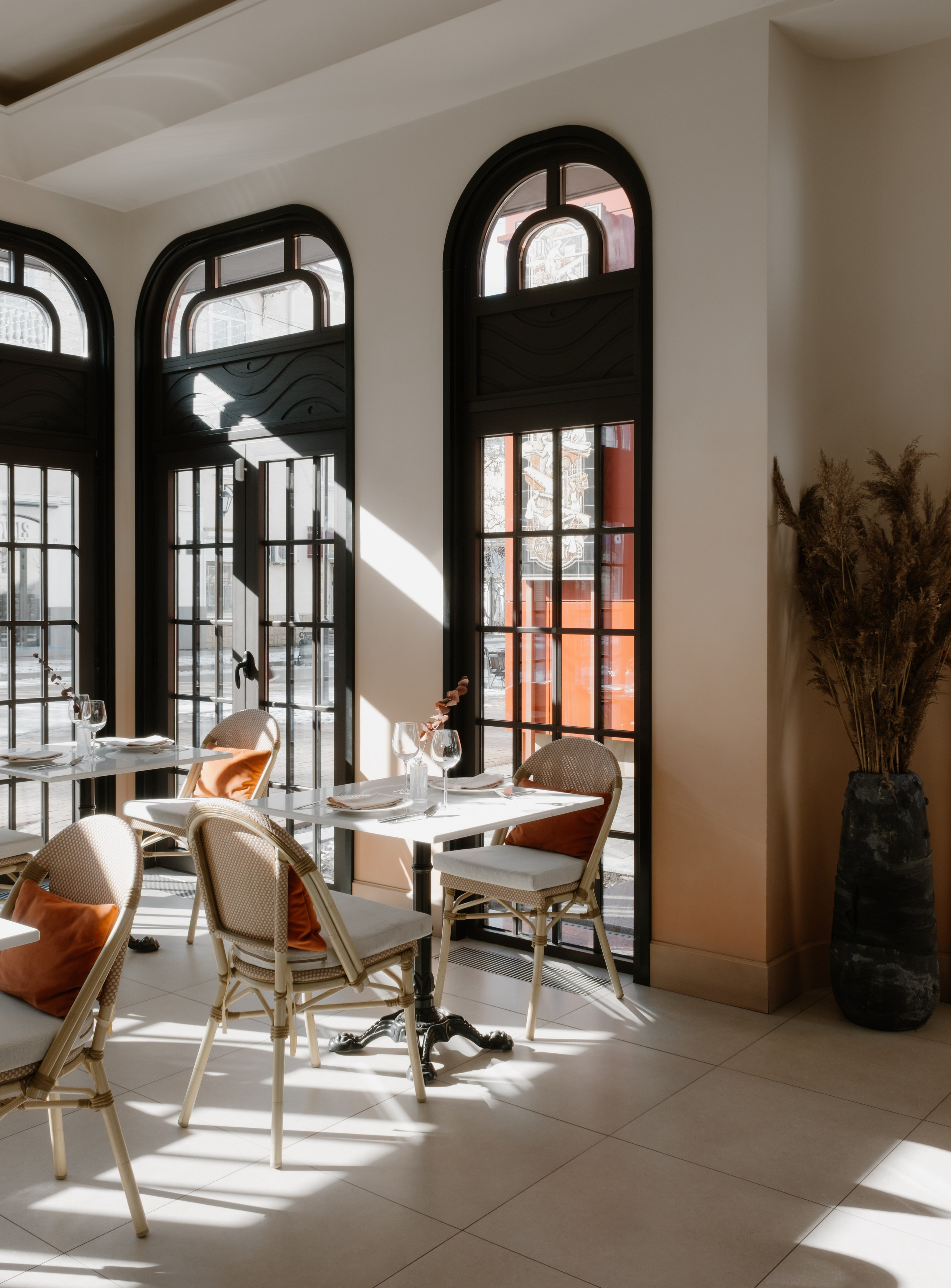 Dakhanago Cafe in Cherkessk by Ottisk Studio. Ekaterina Symidi. Interior Photographer