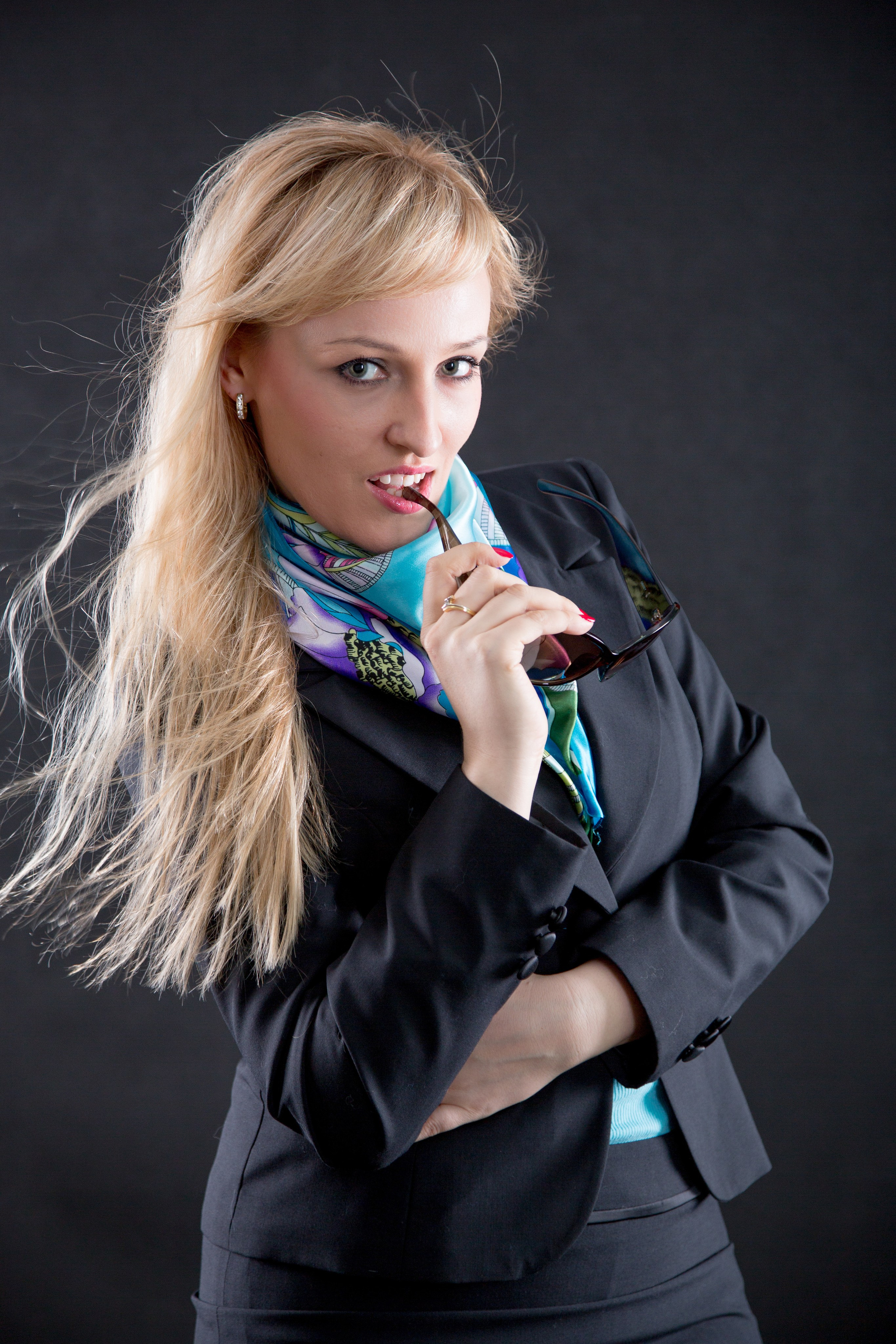 Съемка в студии красивой девушки в Воронеже. Свадебный и семейный фотограф в Воронеже Андрей Валин