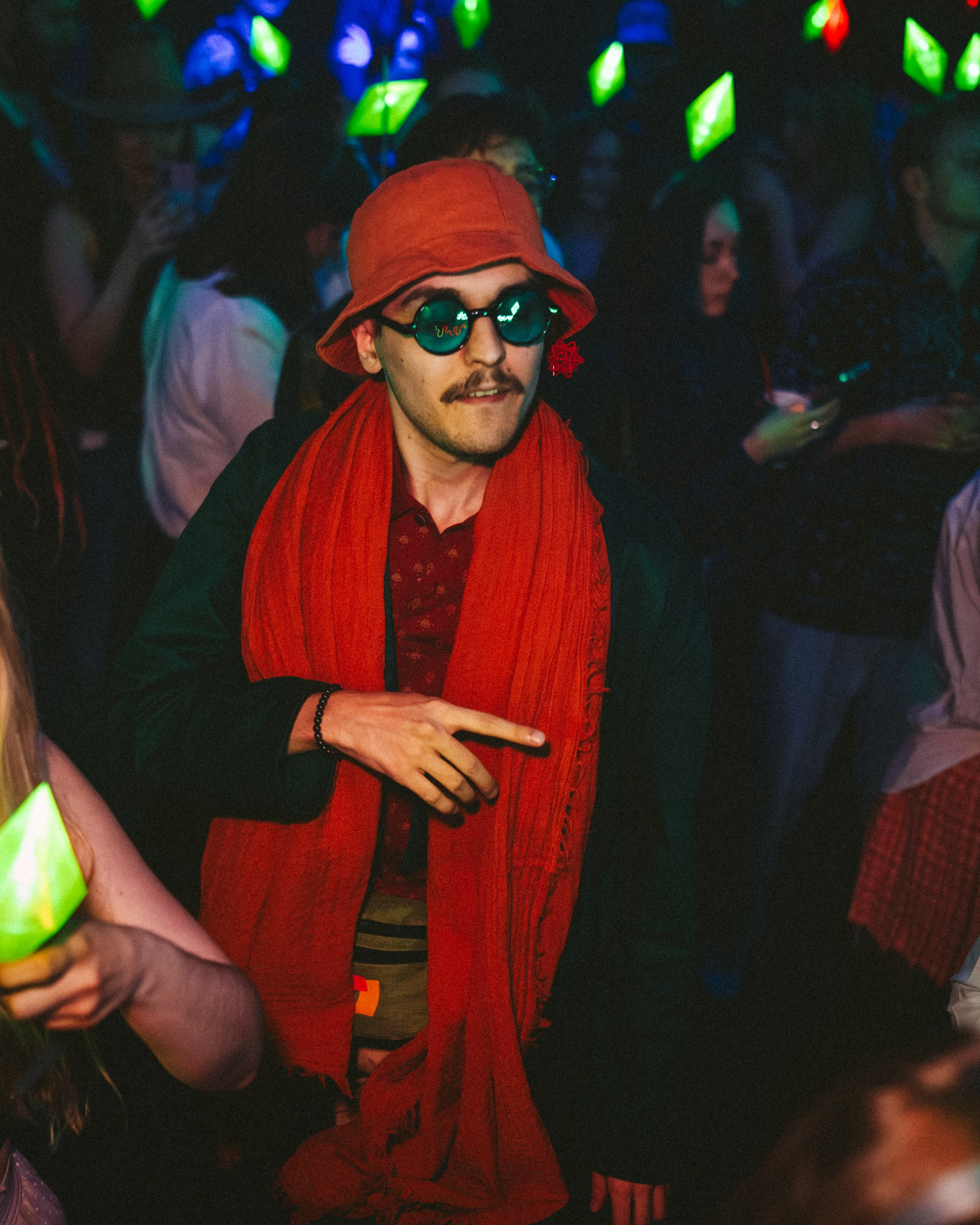 Sims Party. Кутнов Владислав | Портретная и городская фотосессии | Санкт-Петербург