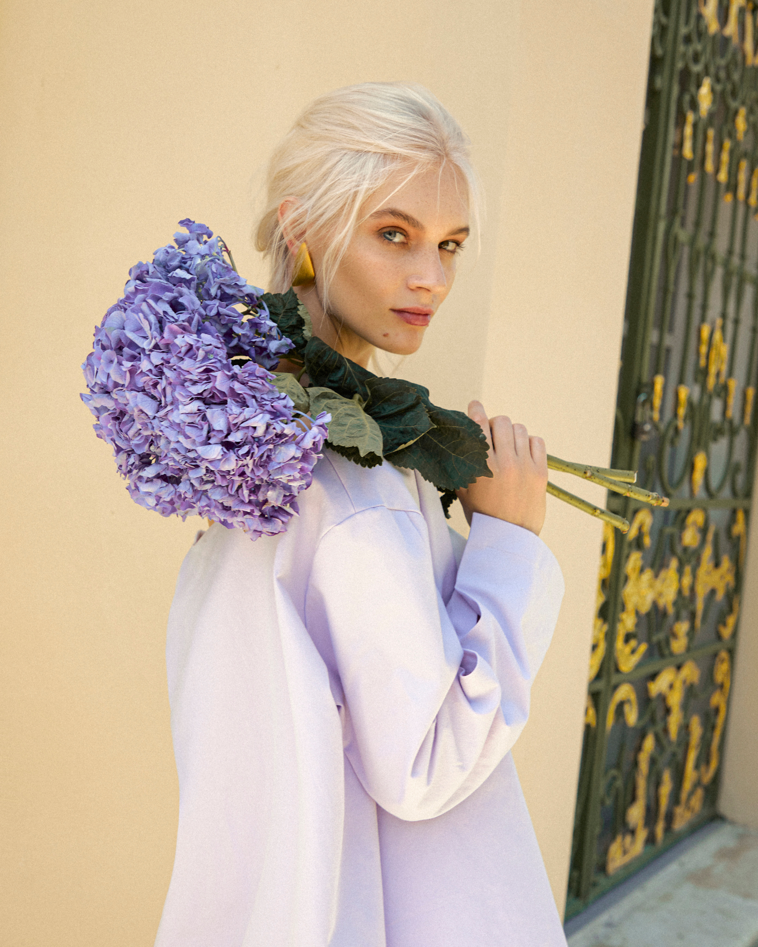 Lilly. Михаил Мочалин — фотограф