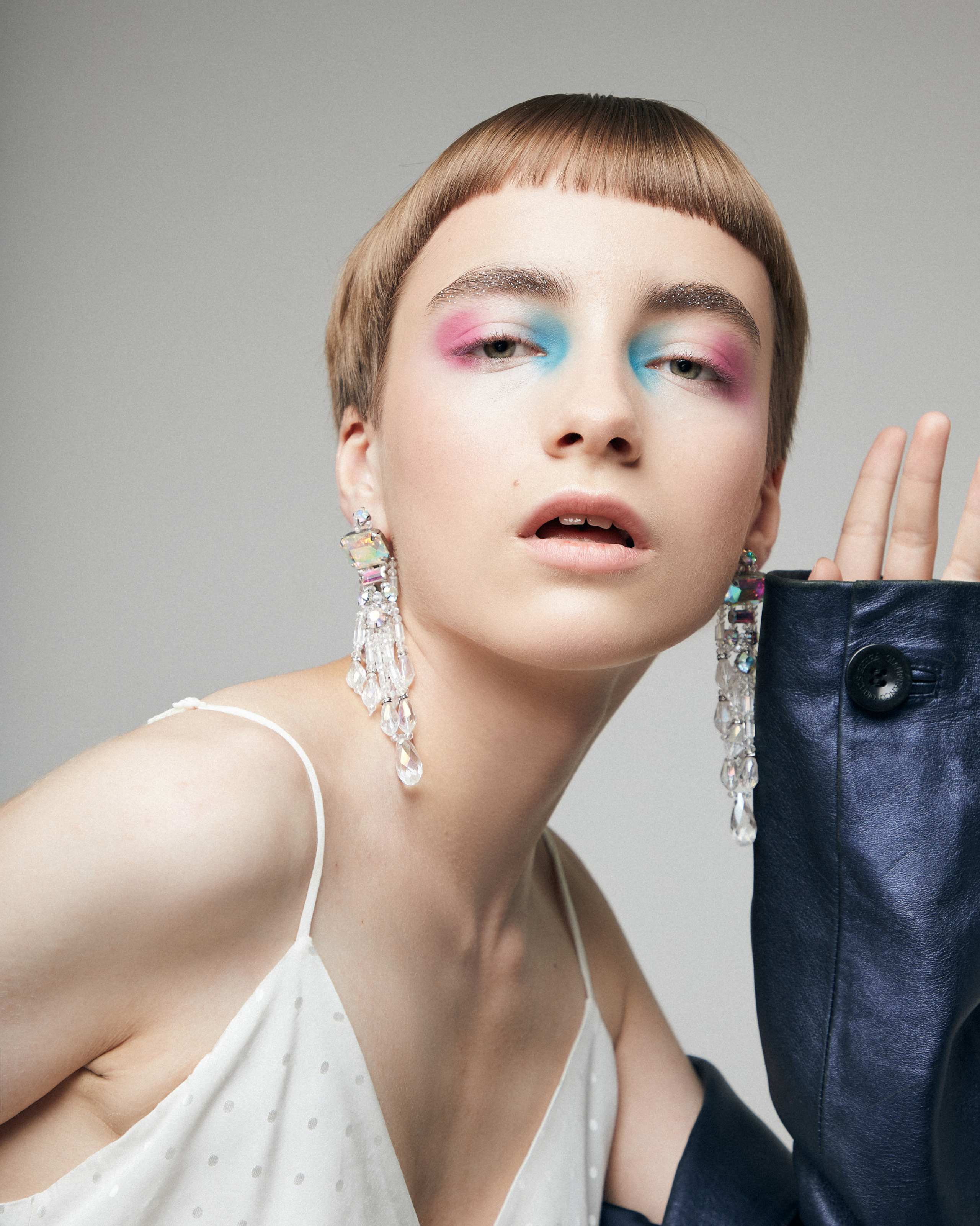 Dora. Михаил Мочалин — фотограф