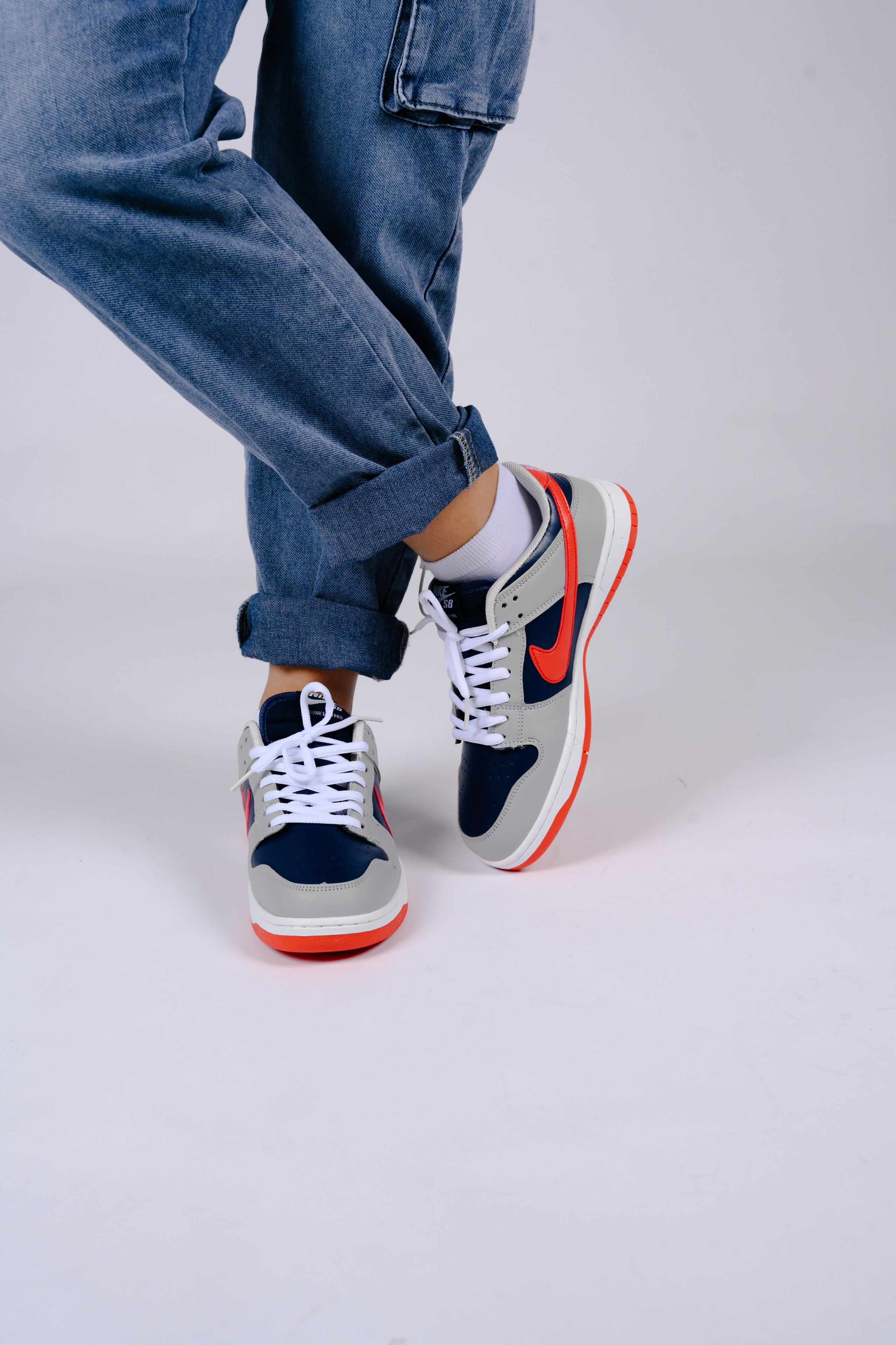 Кроссовки для wb. Фотограф в Красноярске