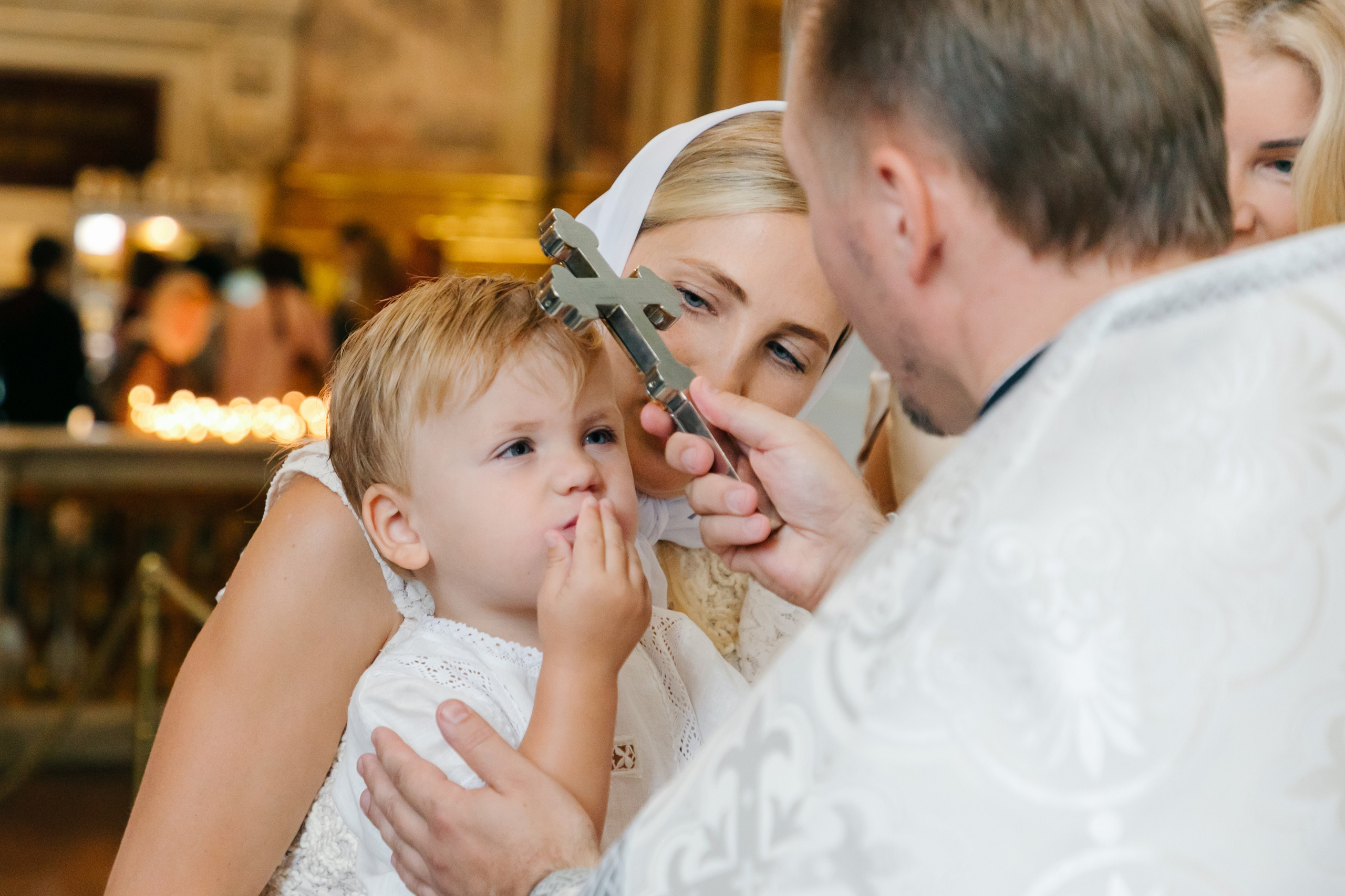 Крещение ребенка в Исаакиевском соборе СПб, крещение в церкви цена, крещение ребенка цена в спб невский район, можно крестить в исаакий, крещение в исаакиевском соборе санкт-петербурга 2023, как и где покрестить ребенка в спб, как записаться на крестины ребенка в исаакиевском соборе, фотограф на