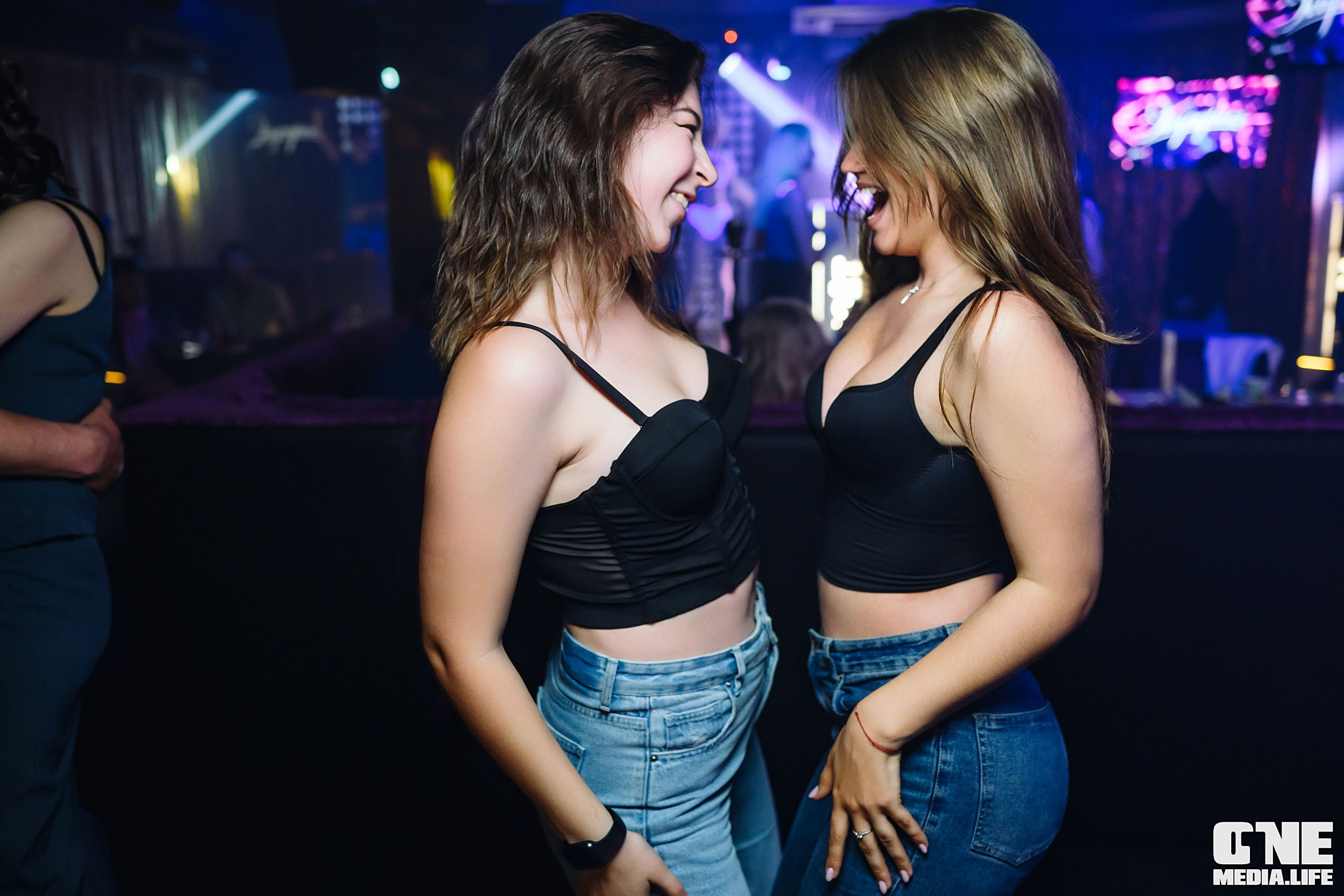 Фоторепортаж из караоке-клуба Эйфория. One Media Life: фоторепортажи, фотоотчеты с мероприятий и заведений