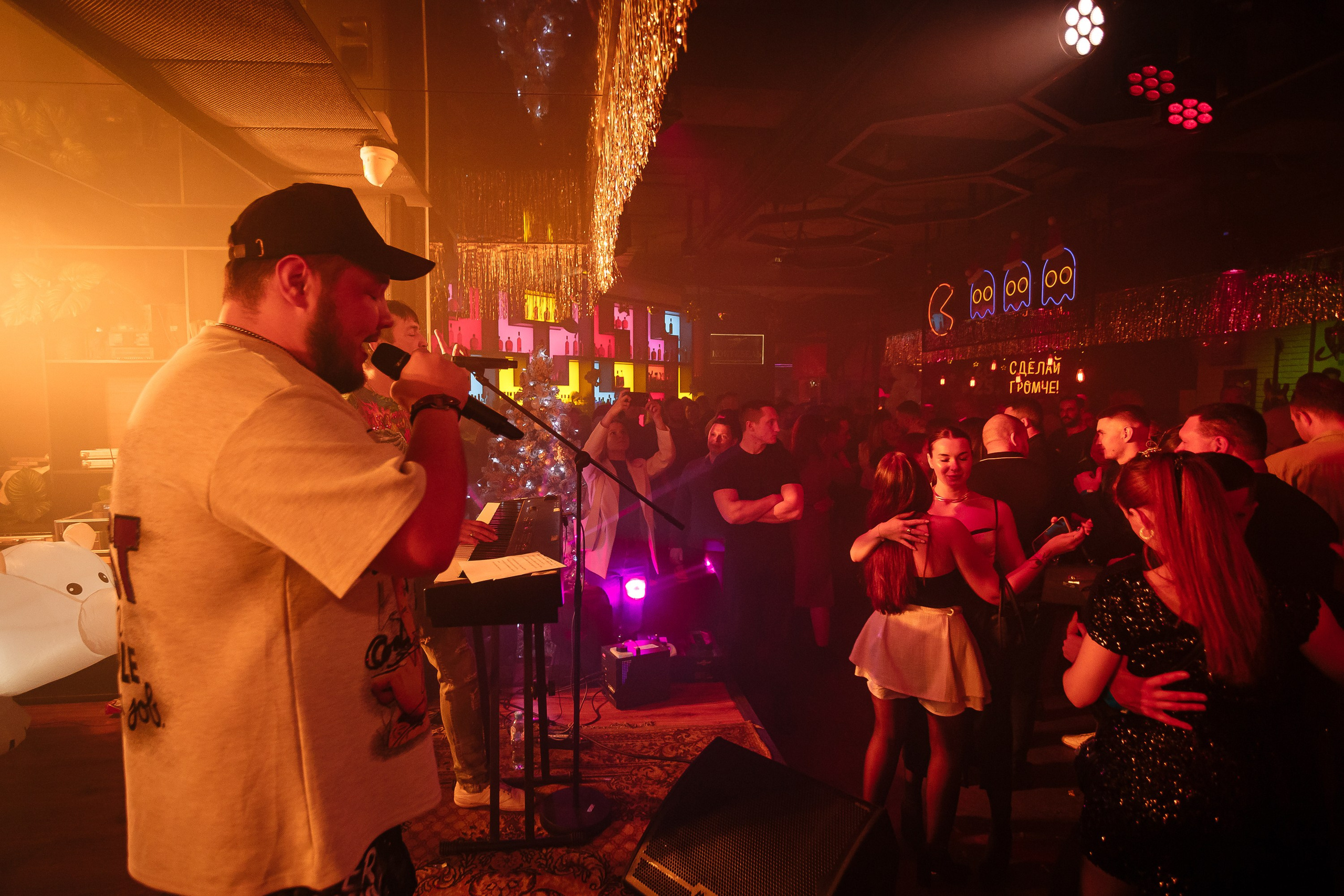 Новогодняя ночь_Santa Barbara_Симферополь_31.12.2024. Аминов Руслан | Фотограф