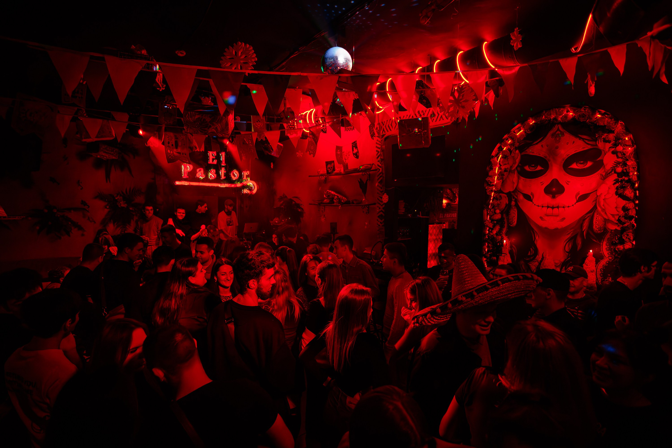 День студента_El Pastor_Симферополь_25.01.2025. Аминов Руслан | Фотограф