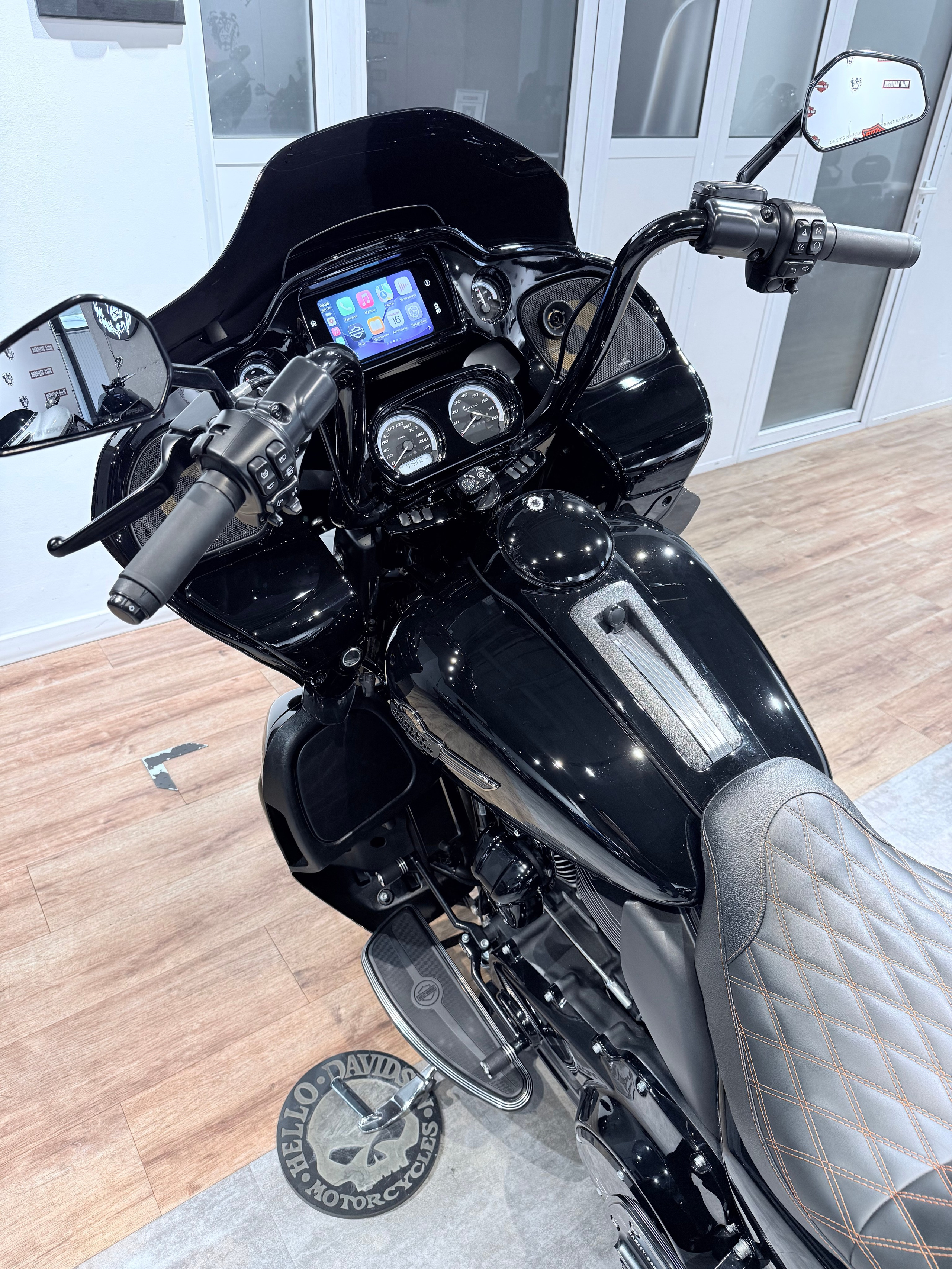 2023 Road Glide Limited. Hello Davidson, Москва. Только хорошие мотоциклы…