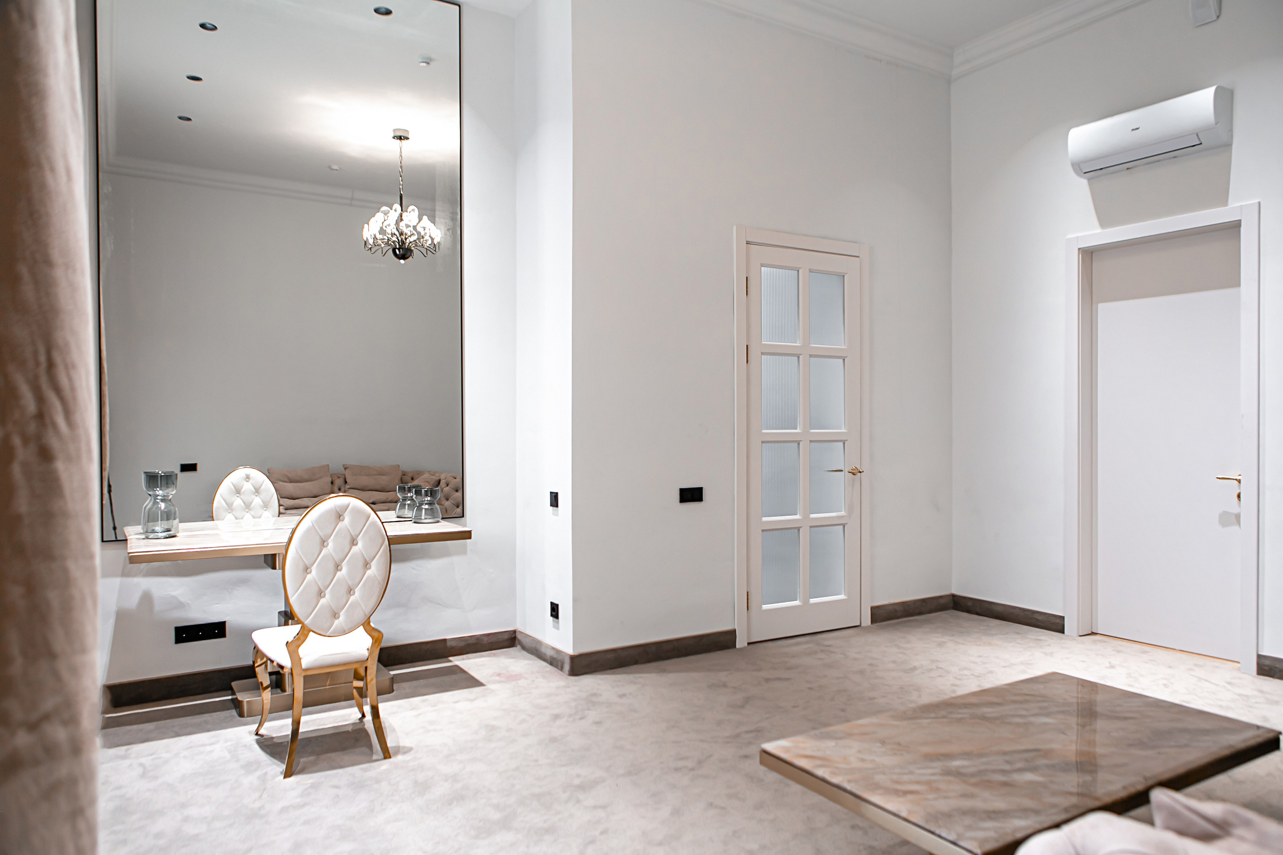 Банкетный зал Grand Holl. Контент фотограф, съемка для маркетплейсов, фуд съемка и репортажи в Новосибирске Ралия Галеева