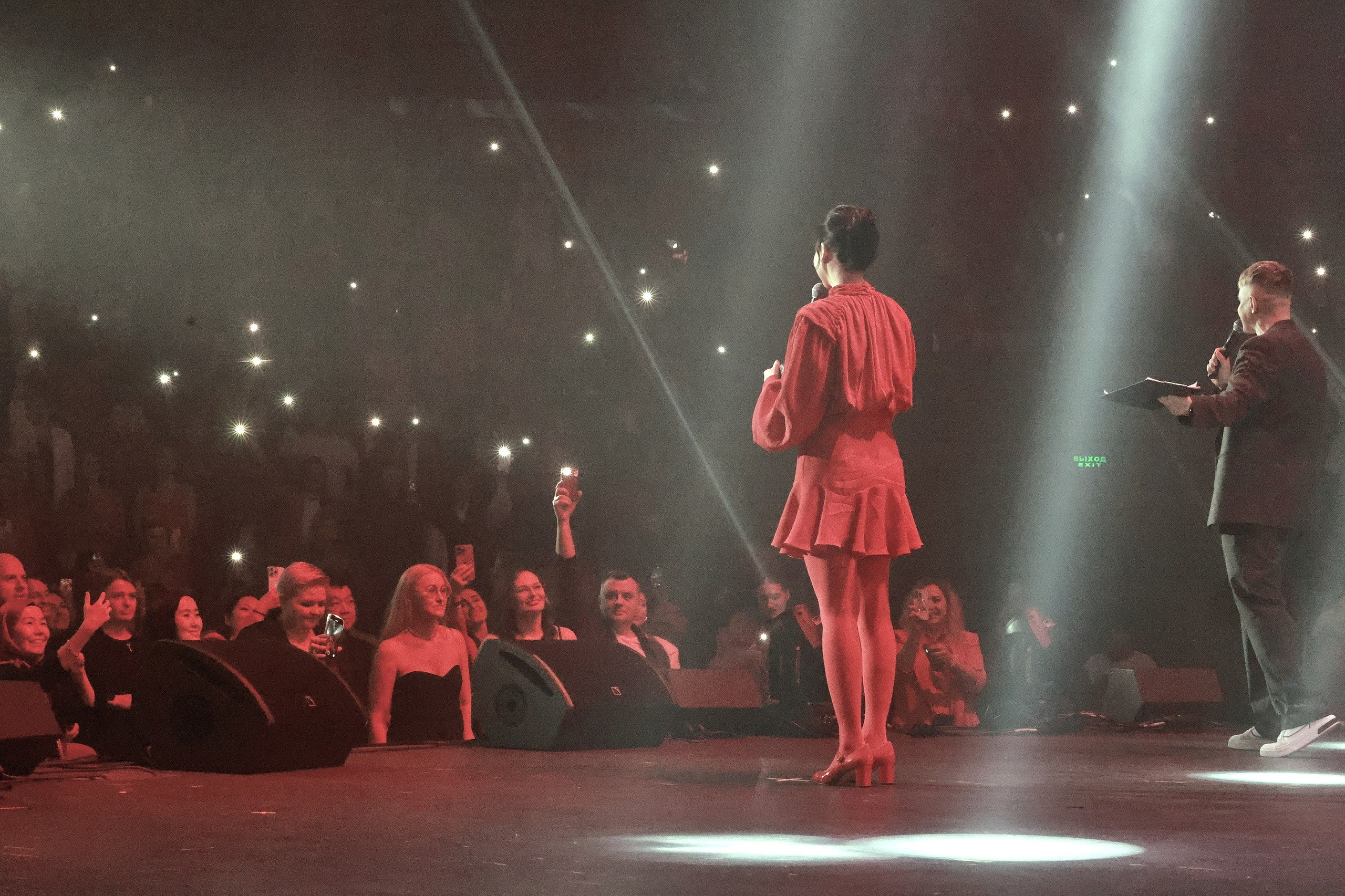 Будущий Я. Проект Марии Галантер. Фотографирую масштабные события, людей и их истории по всему миру. Константин Трубников