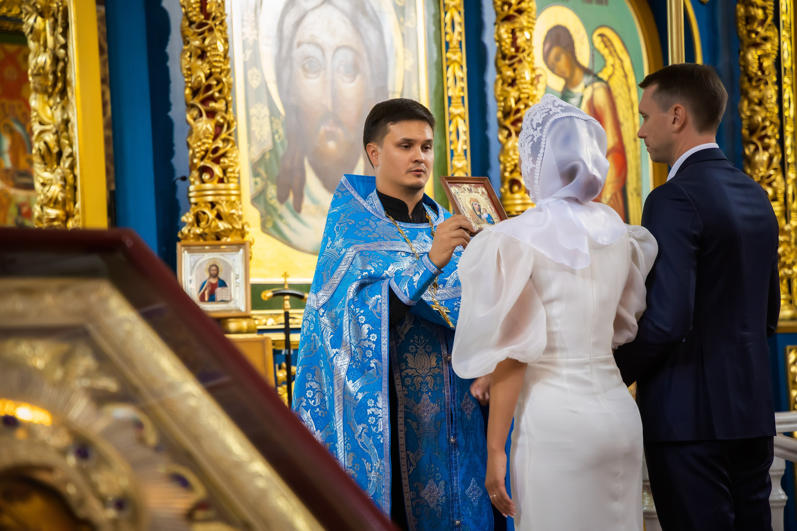 В Храме. Семейный и Свадебный фотограф в Астане Александр Астапов