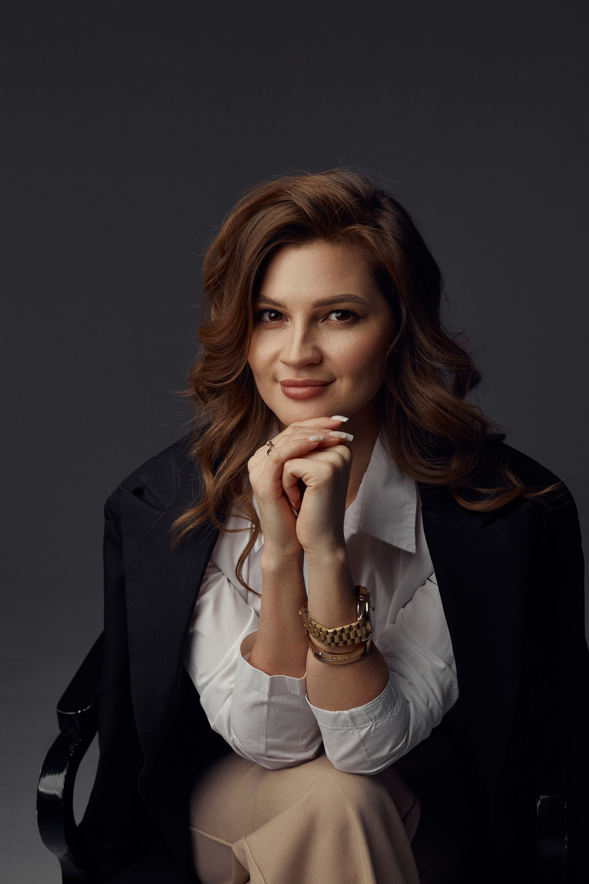 Женская деловая фотосессия. 1224 prod — продакшен полного цикла для вашего бизнеса и жизни