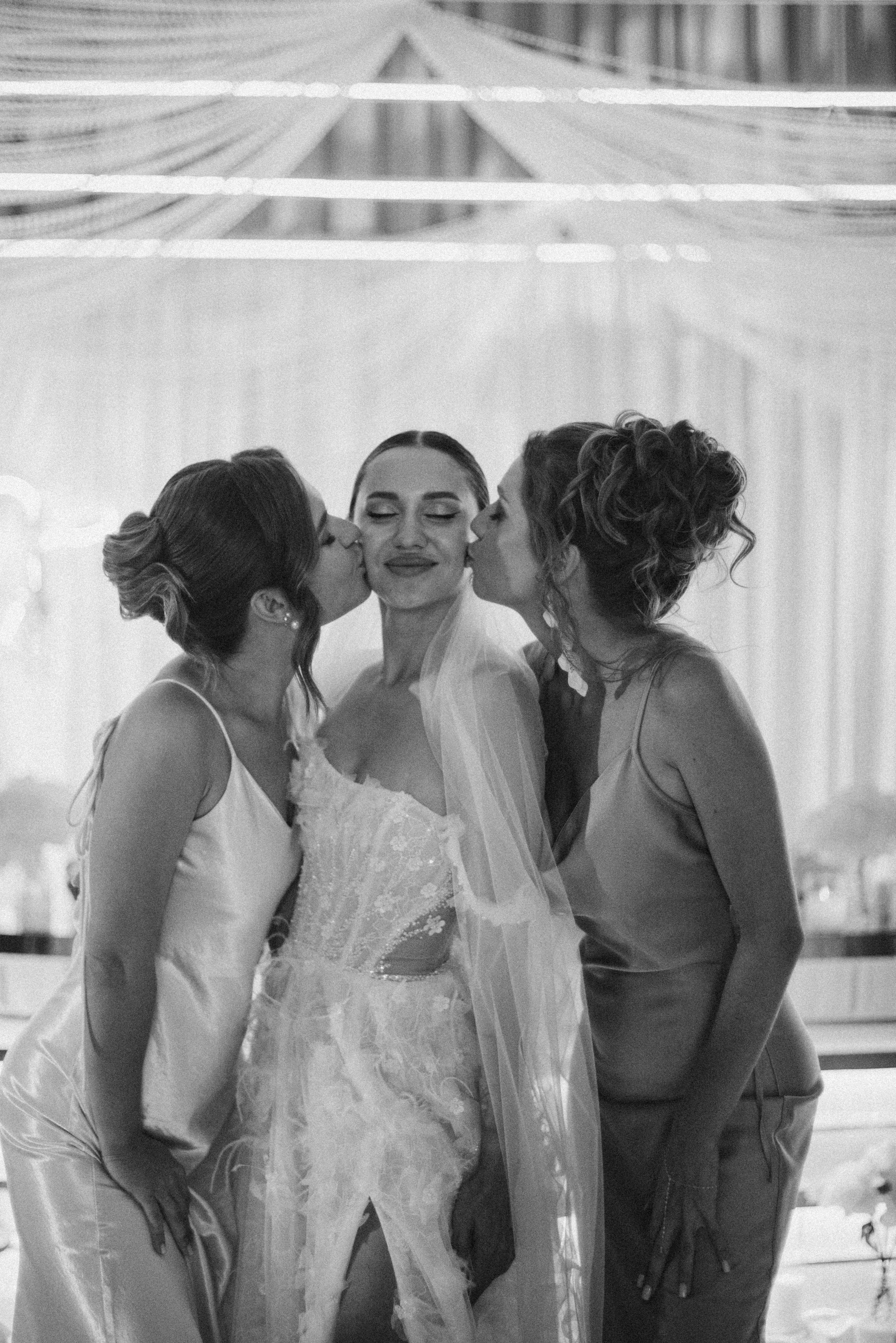 Александр и Виктория | Полный свадебный день. Выступала в качестве второго фотографа. Фотограф Санкт-Петербург, Новороссийск