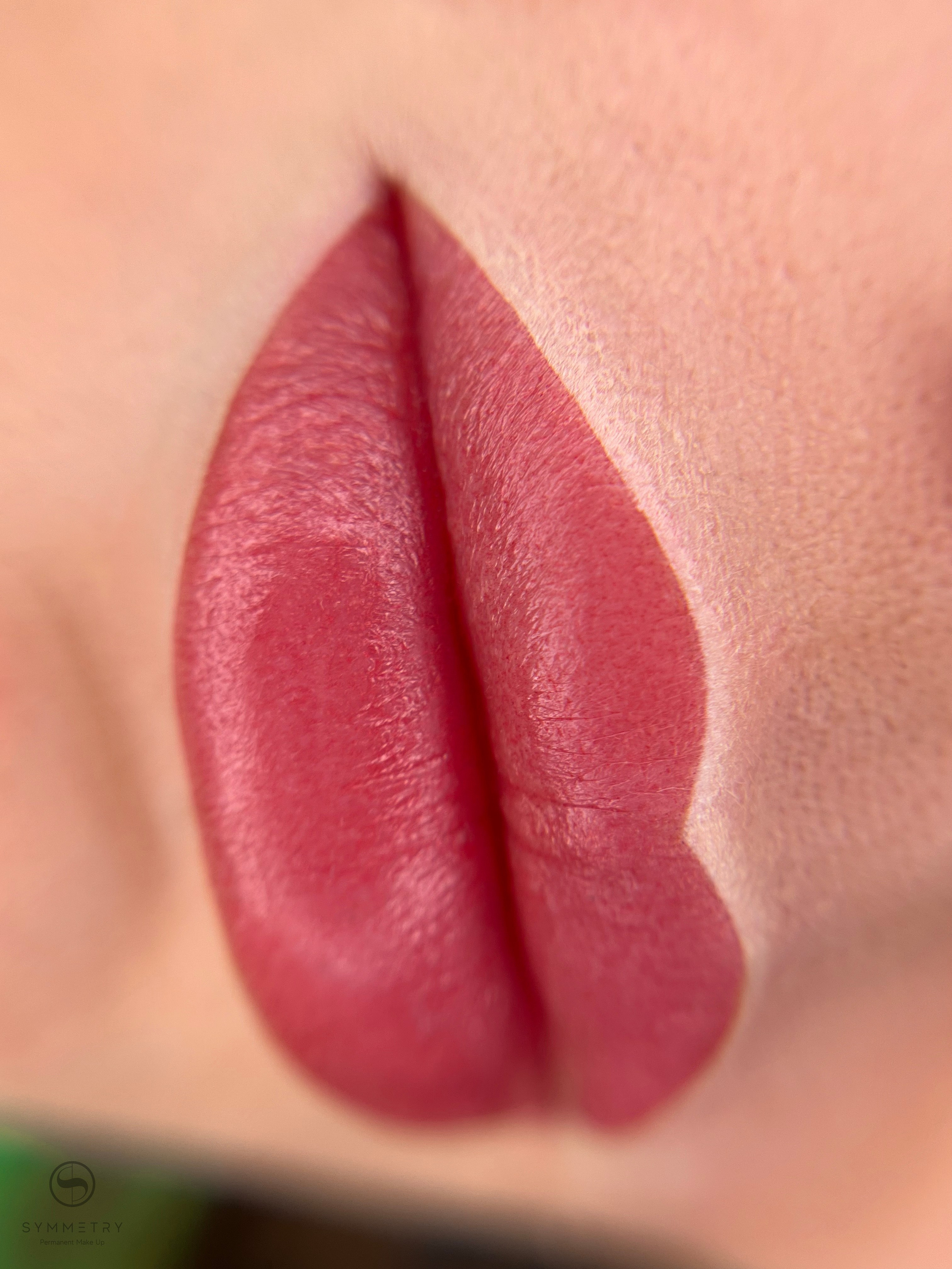 Дарья. Студия перманентного макияжа, косметологии и массажа SYMMETRY в Москве, м. Киевская