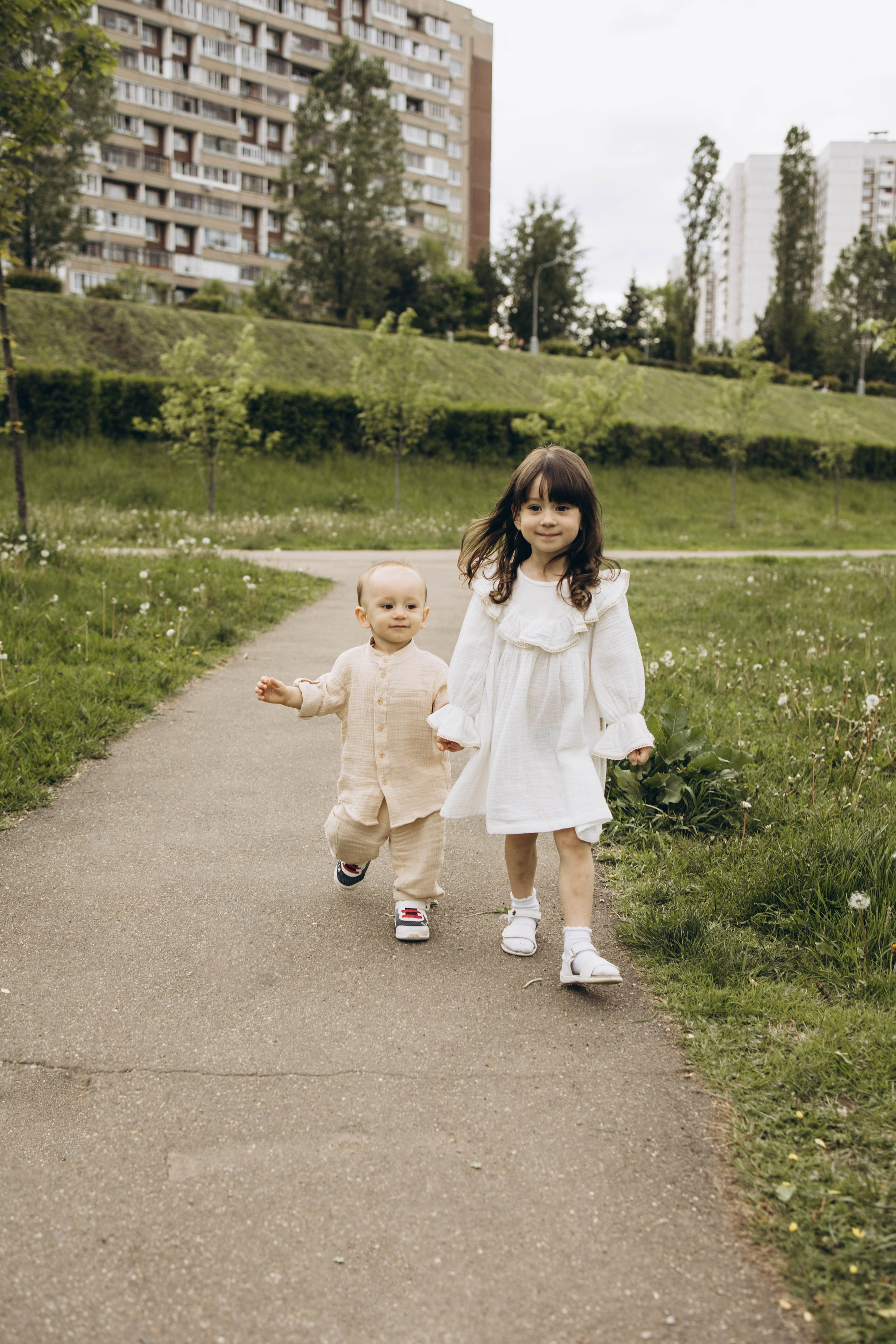 Маша, Женя, Ариана и Мирон. Семейный фотограф в Москве Виктория Ястребинская