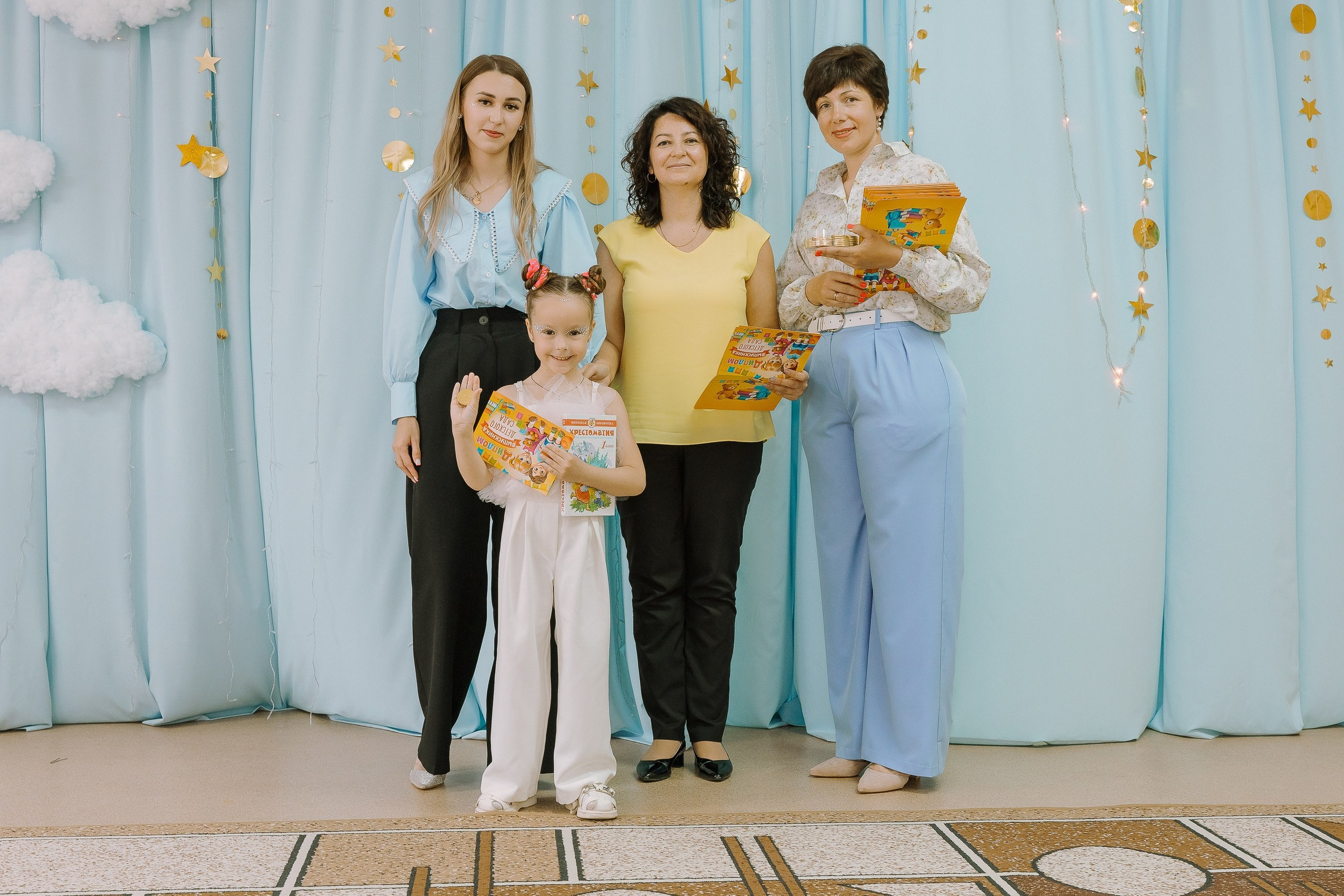 Выпускной в ДС -29. Выпускные альбомы Натальи Бутко: Новороссийск, Анапа, Геленджик