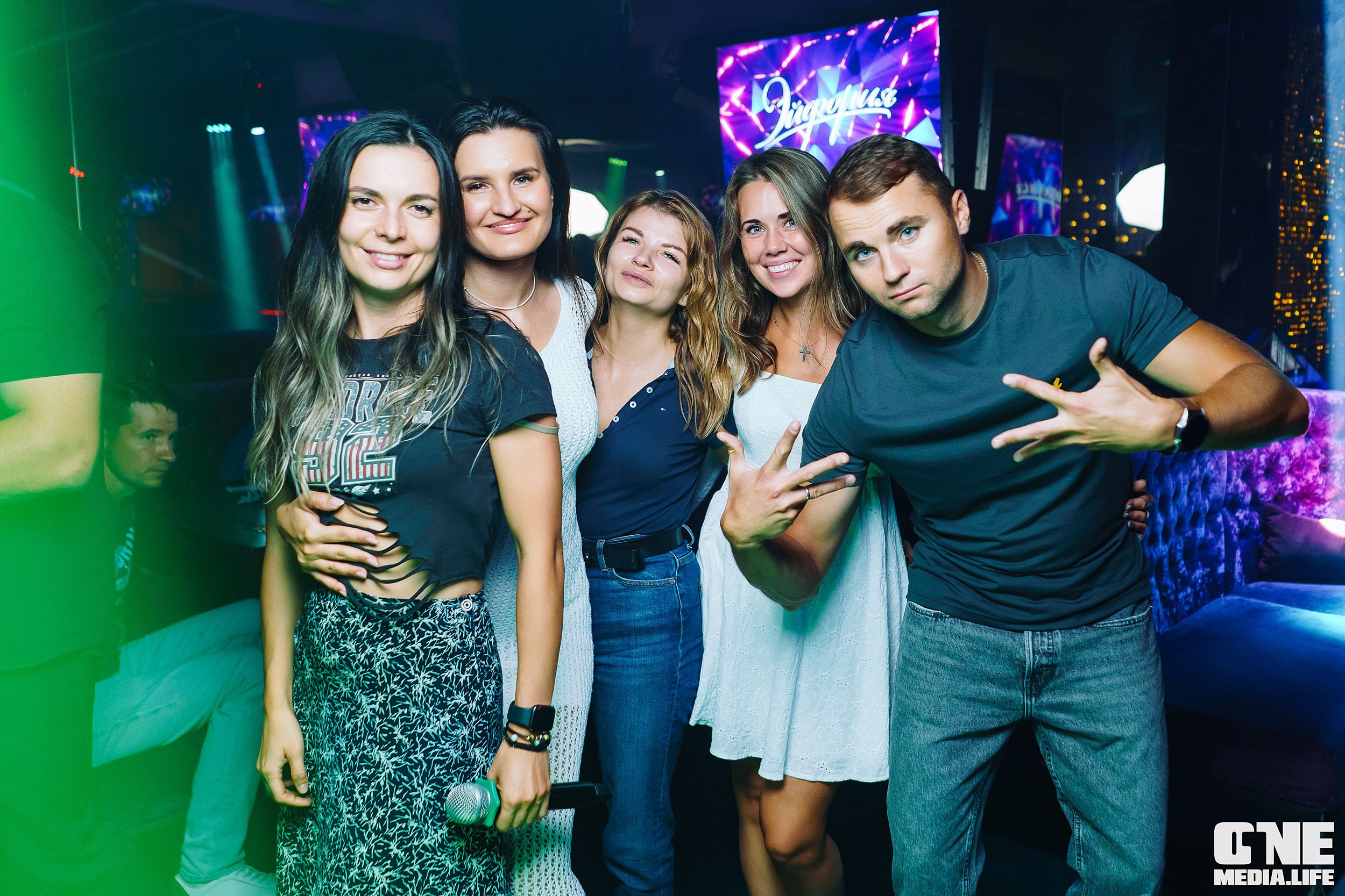 Фоторепортаж из караоке-клуба Эйфория. One Media Life: фоторепортажи, фотоотчеты с мероприятий и заведений