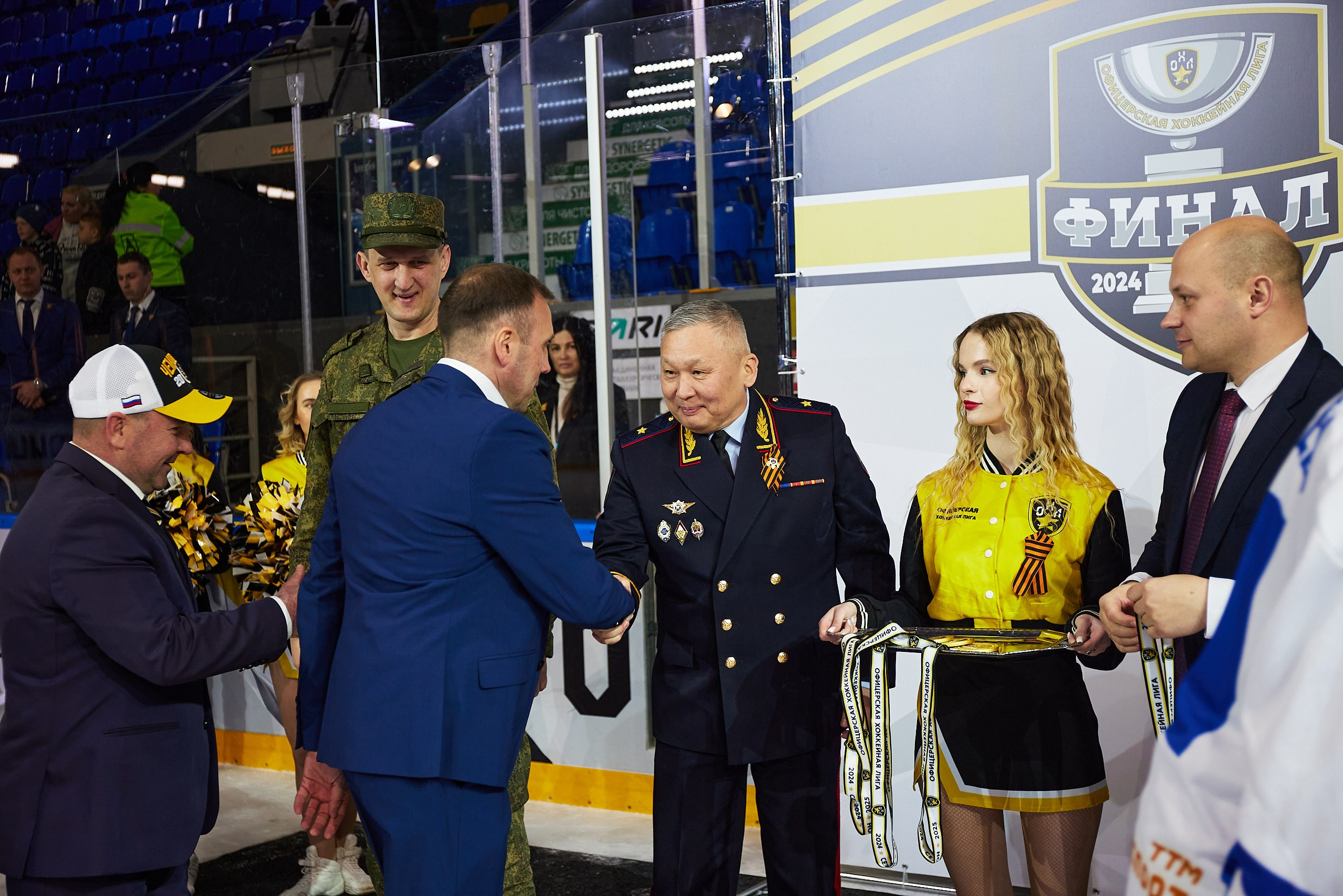 Репортаж. Офицерская хоккейная лига 2025 год. Спортивный фотограф Некрасов Денис