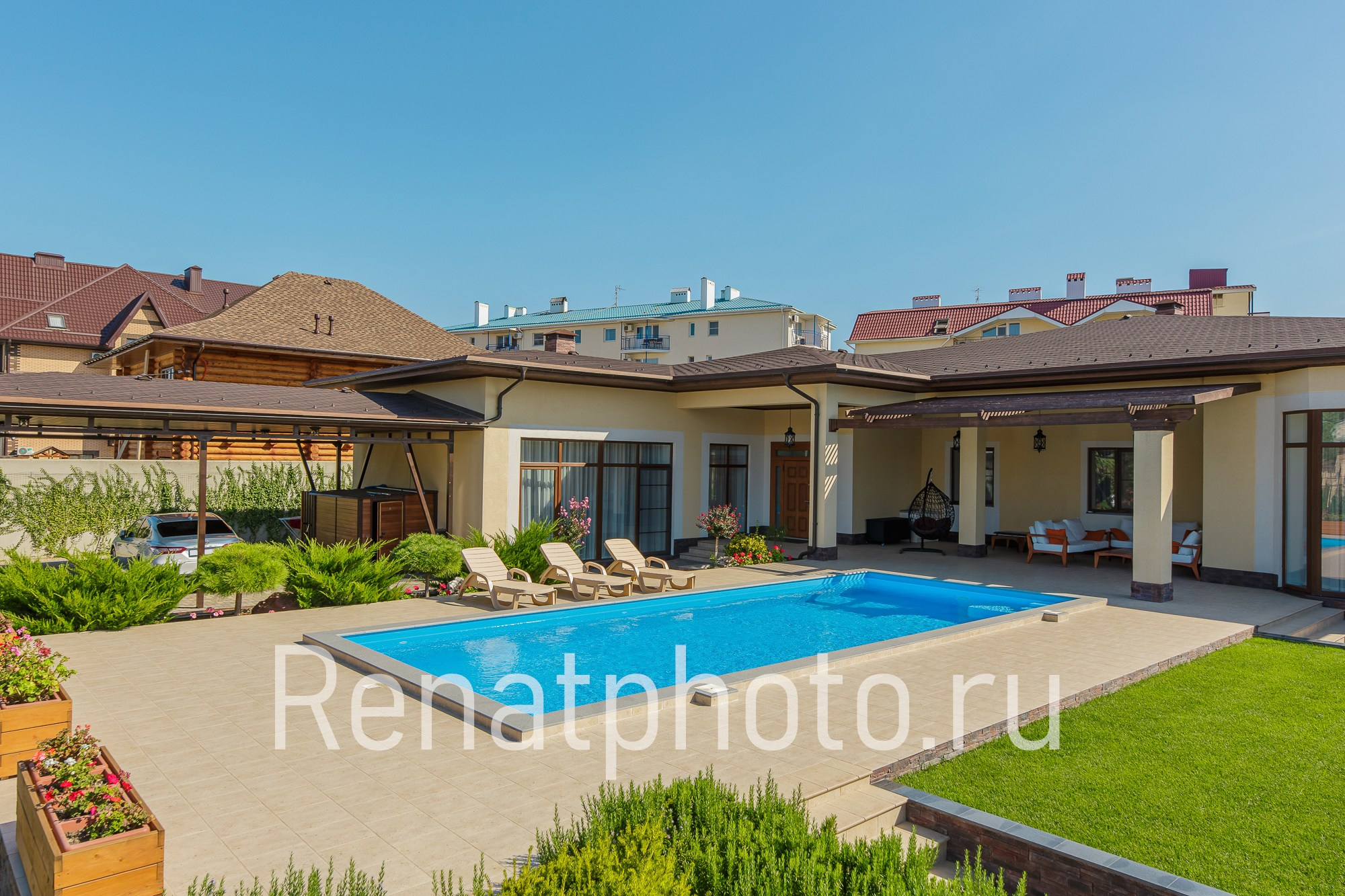 Renatphoto-Фотосъёмка бассейнов для строительных организаций. Профессиональный фотограф  интерьеров, предметная фотосъёмка, фото блюд для меню  г. Анапа