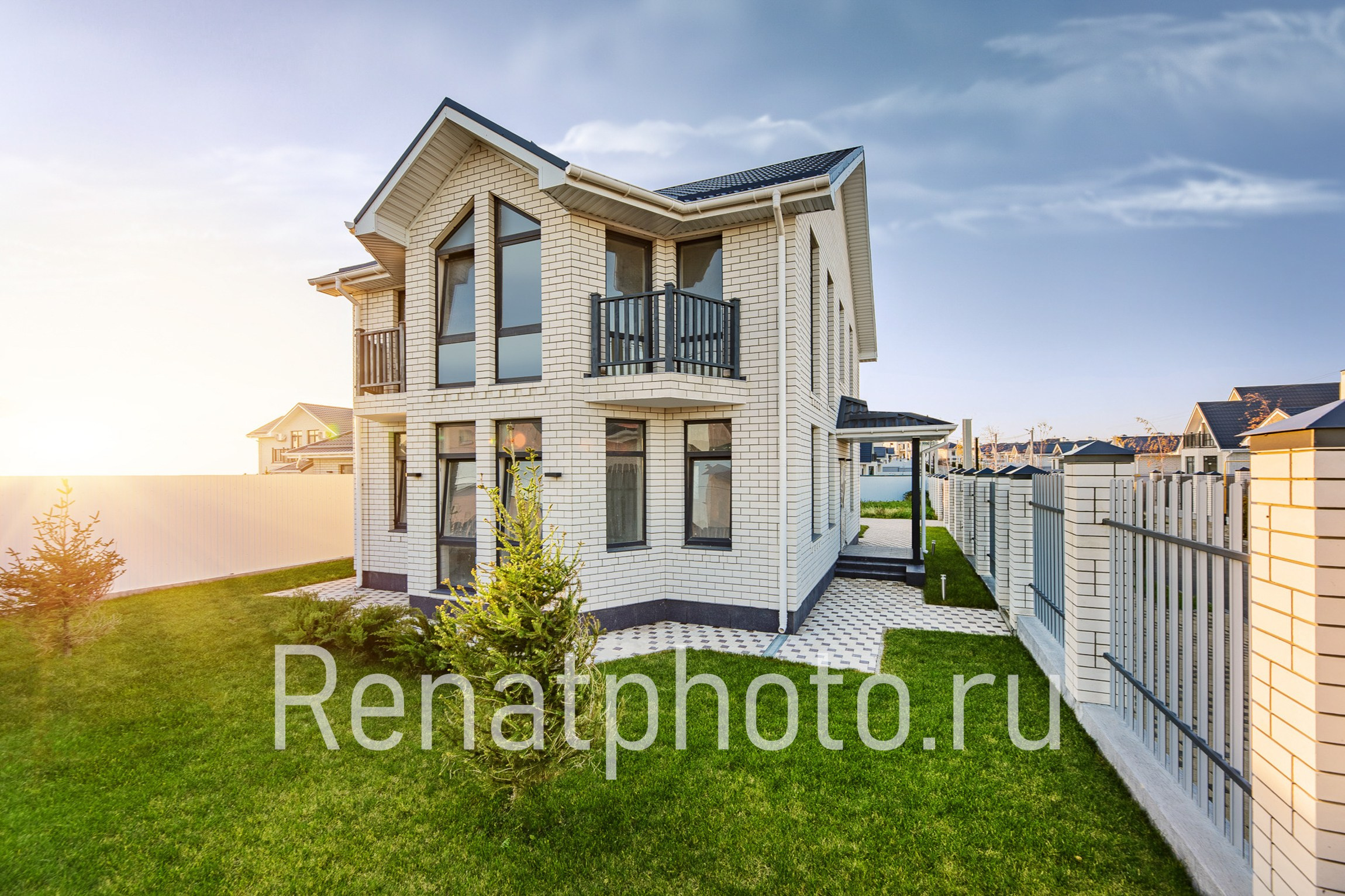 Renatphoto-Коммерческая фотосъёмка  для строительной компании. Профессиональный фотограф  интерьеров, предметная фотосъёмка, фото блюд для меню  г. Анапа