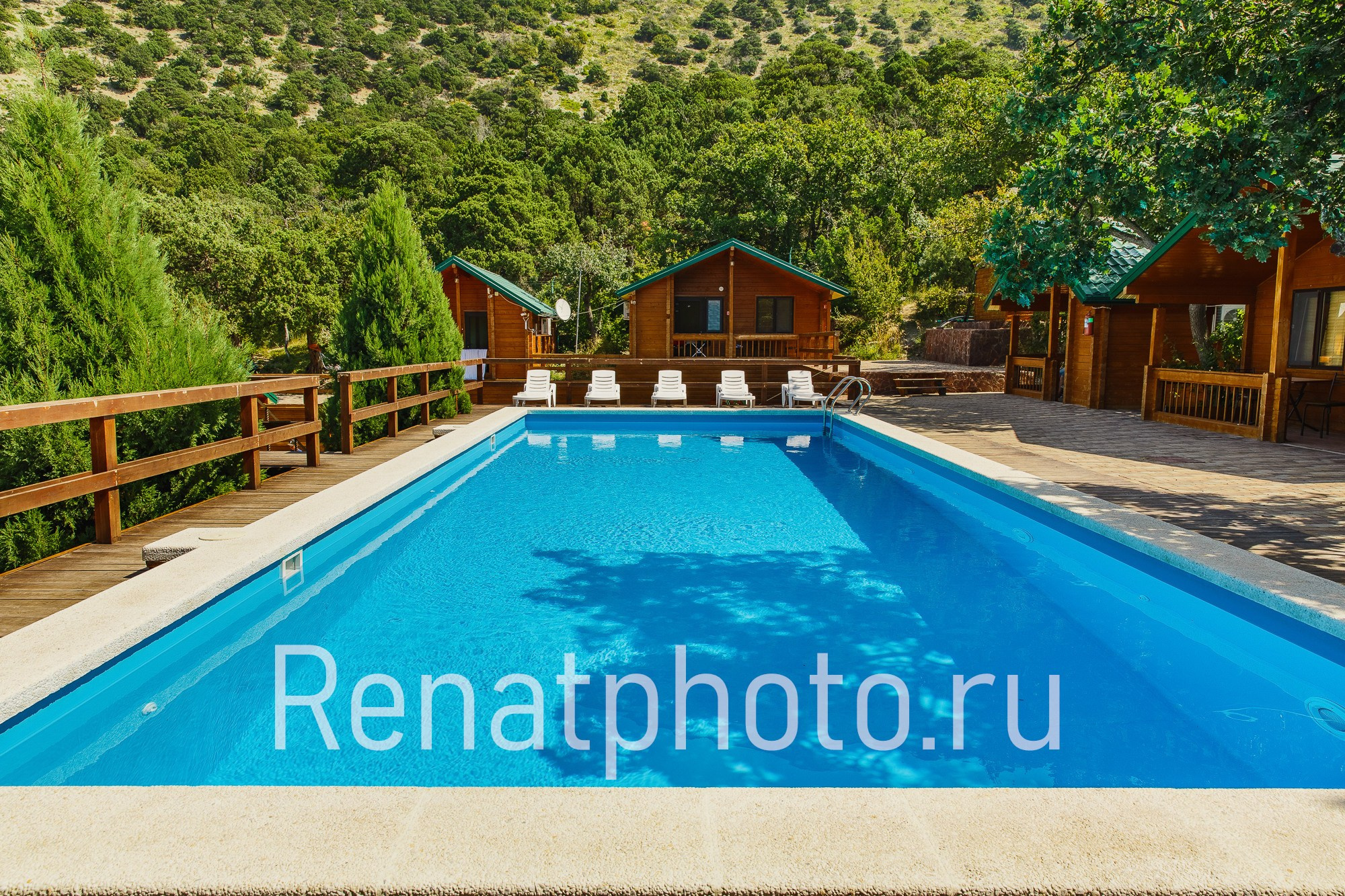 Renatphoto-Фотосъёмка бассейнов для строительных организаций. Профессиональный фотограф  интерьеров, предметная фотосъёмка, фото блюд для меню  г. Анапа