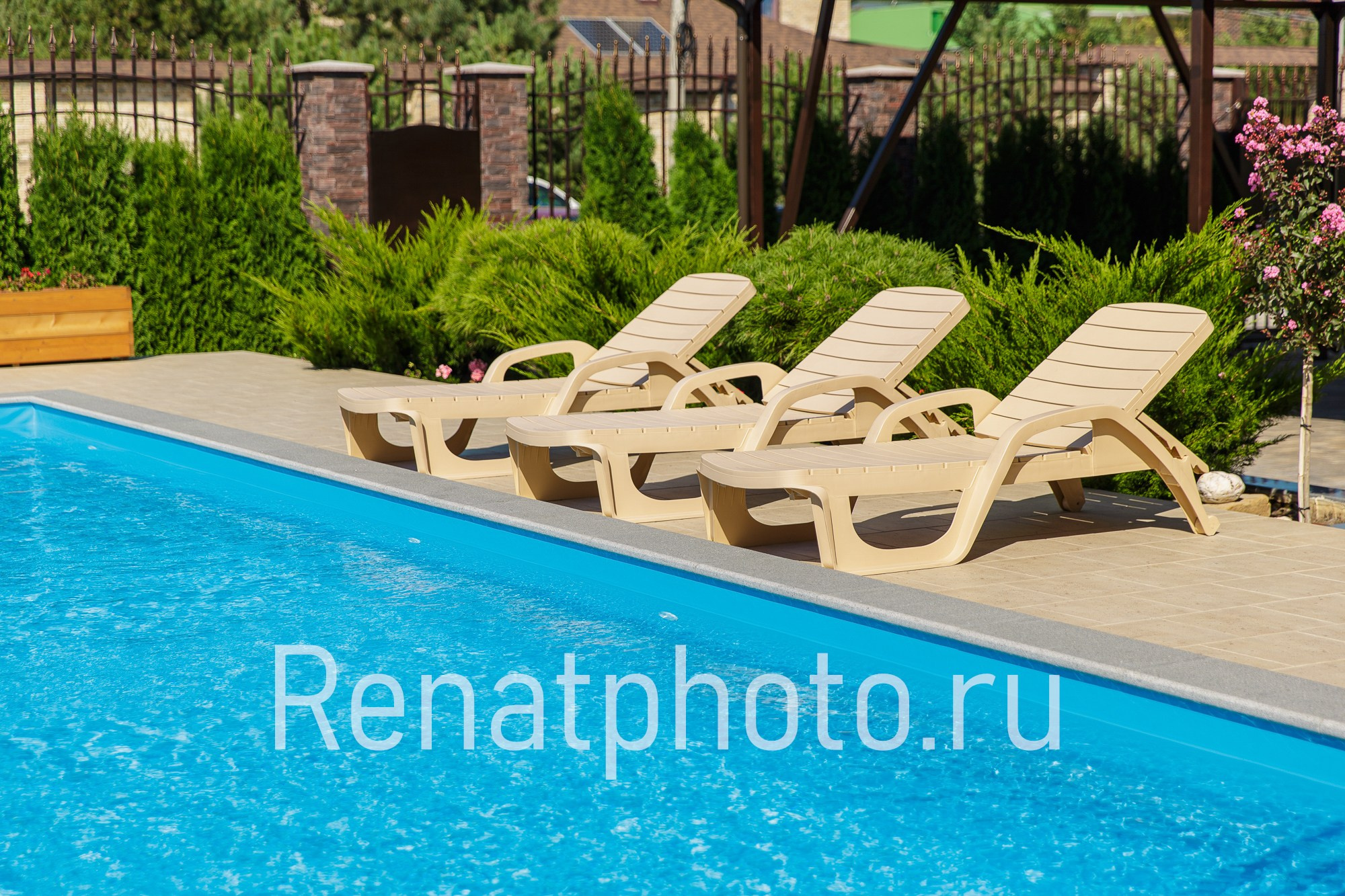 Renatphoto-Фотосъёмка бассейнов для строительных организаций. Профессиональный фотограф  интерьеров, предметная фотосъёмка, фото блюд для меню  г. Анапа
