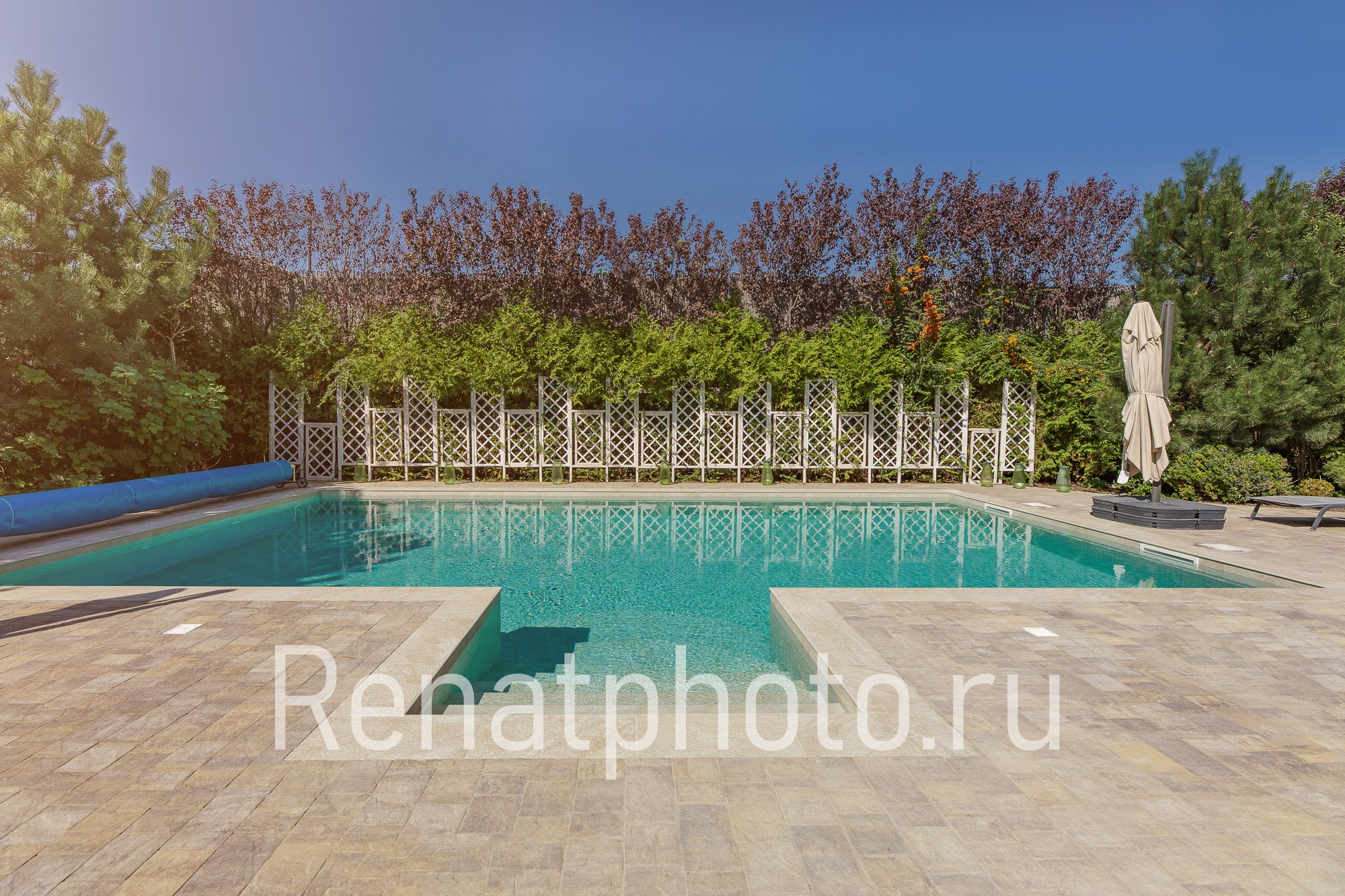 Renatphoto-Фотосъёмка бассейнов для строительных организаций. Профессиональный фотограф  интерьеров, предметная фотосъёмка, фото блюд для меню  г. Анапа