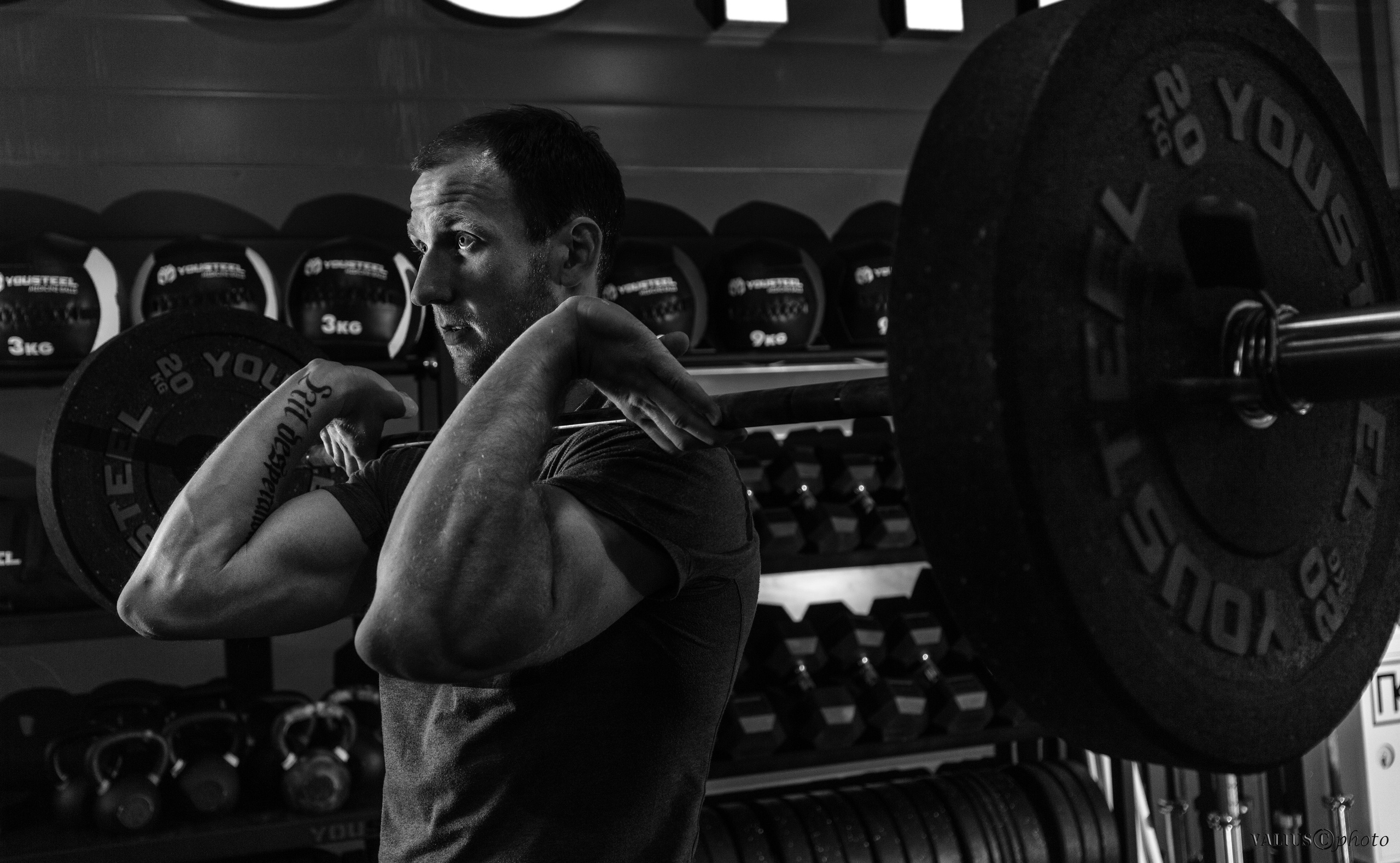 Фитнес. Бодибилдинг. Кроссфит. Спорт. 