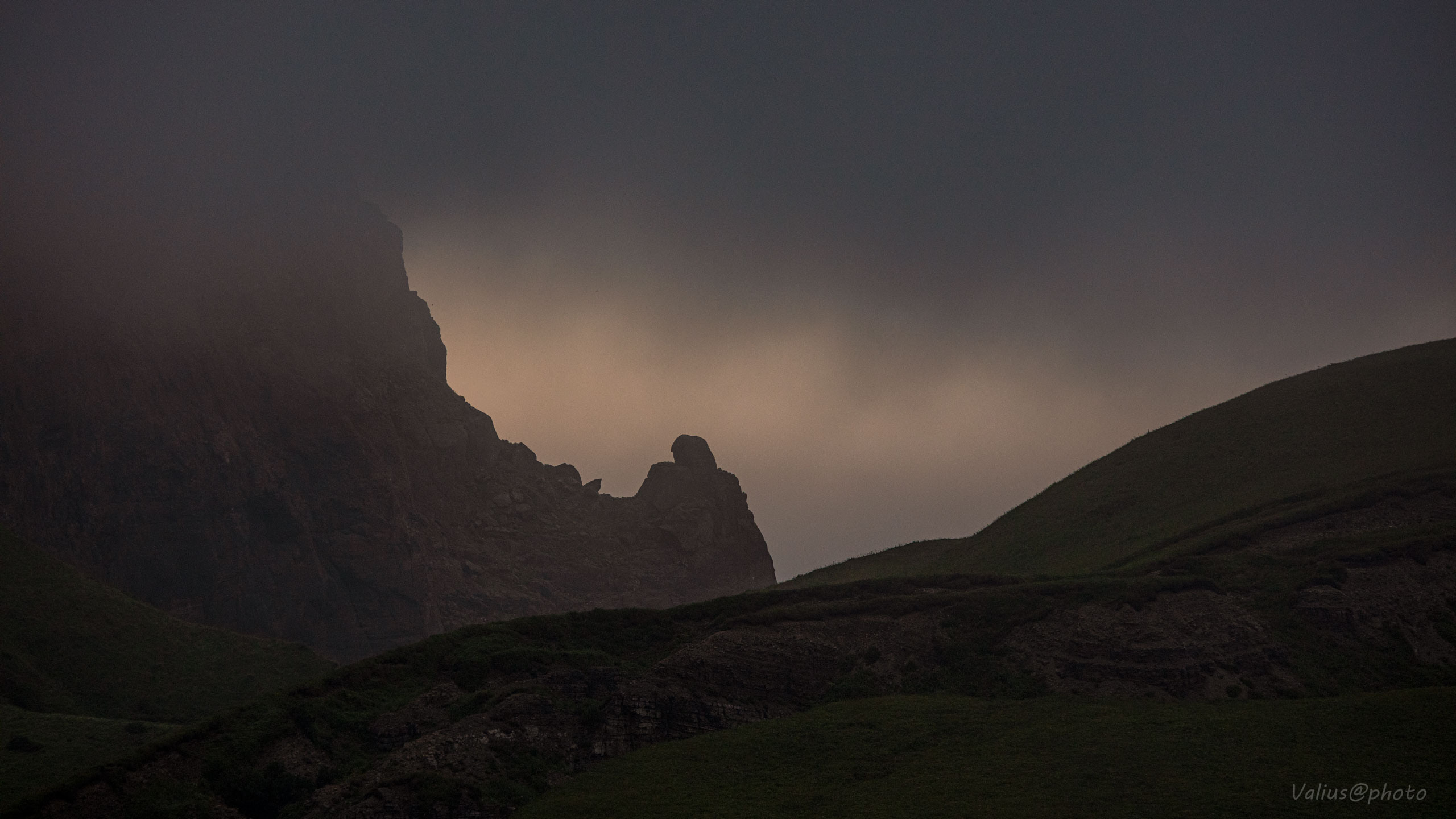 Остров Шикотан. Гора Шикотан. Закат.