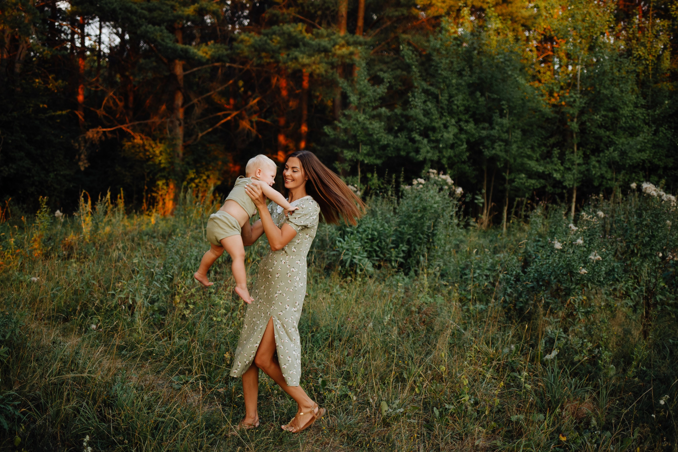 Семейная съемка на природе. Женский фотограф в Саратове Анастасия Вишневская