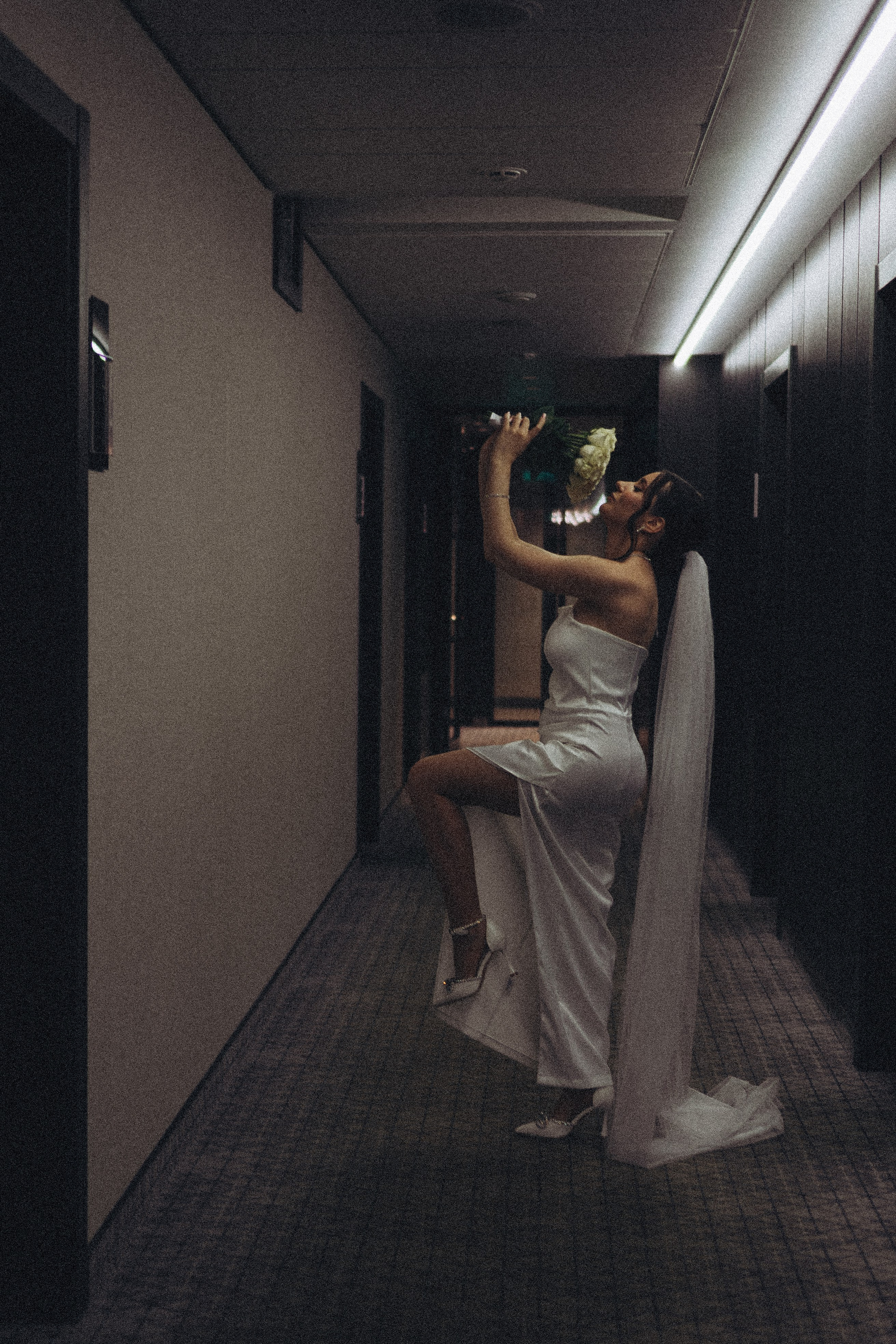 СВАДЕБНАЯ СЬЕМКА СБОРОВ ЖЕНИХА И НЕВЕСТЫ В ОТЕЛЕ И ТАКЖЕ ФОТОСЕССИИЯ В ОТЕЛЕЕ МЕГАПОЛИС БРЯНСК. Профессиональный фотограф, Санкт-Петербург — Виктория Богомолова