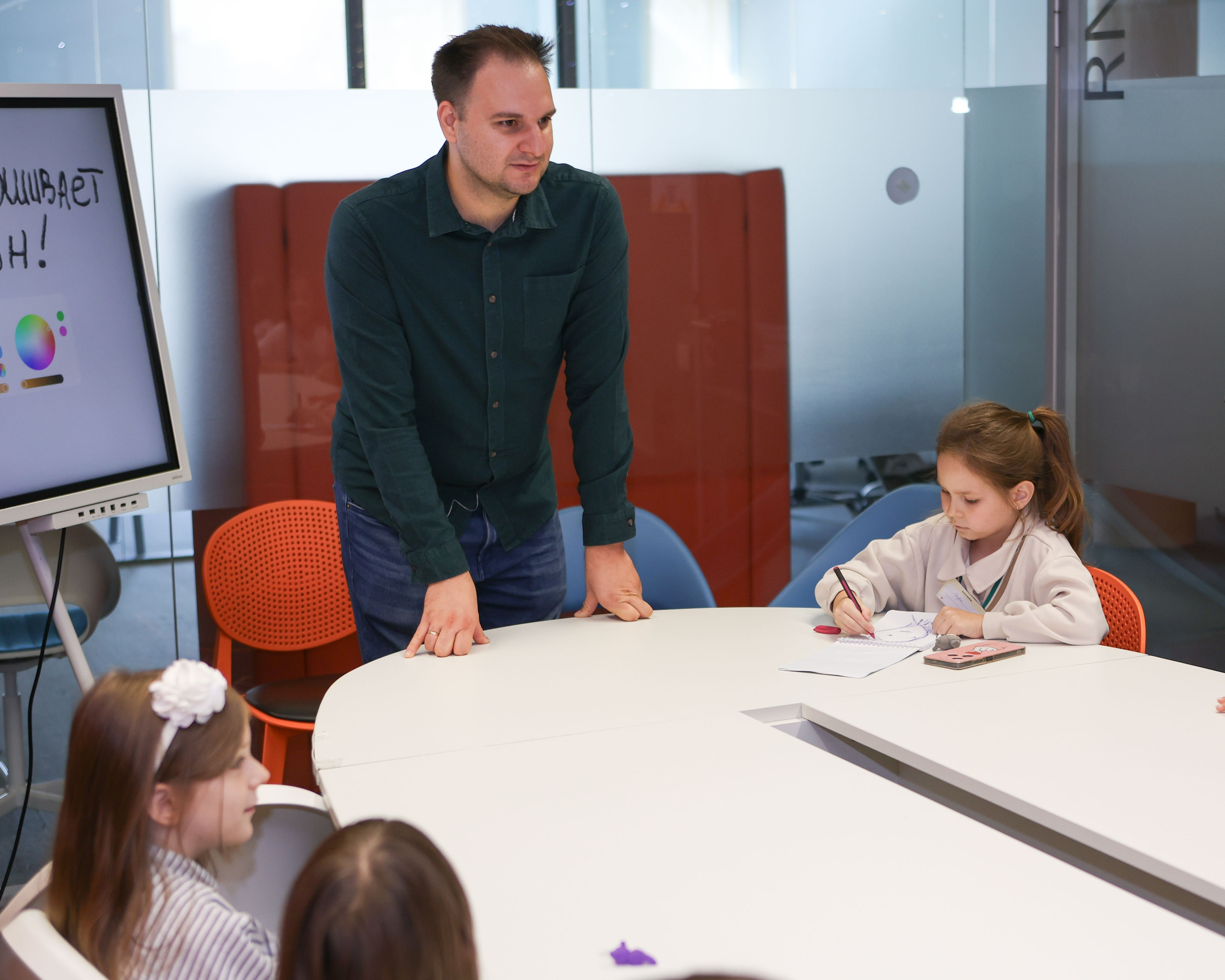 Новый учебный год в Школе Фоксфорд 1-2 классы. Выпускные альбомы и школьный фотограф в Подольске, Троицке, Щербинке, Москве и Московской области