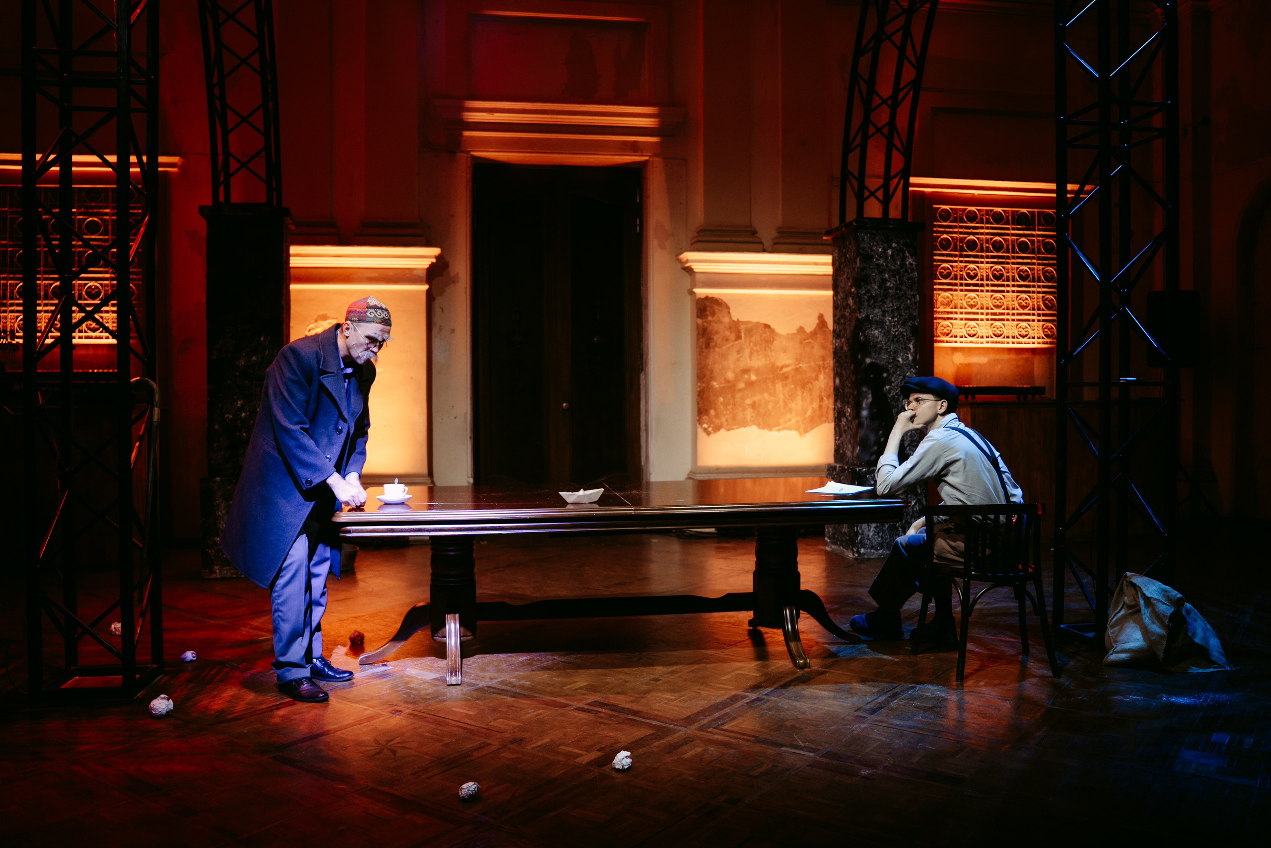 Горький оптимизм. Главная