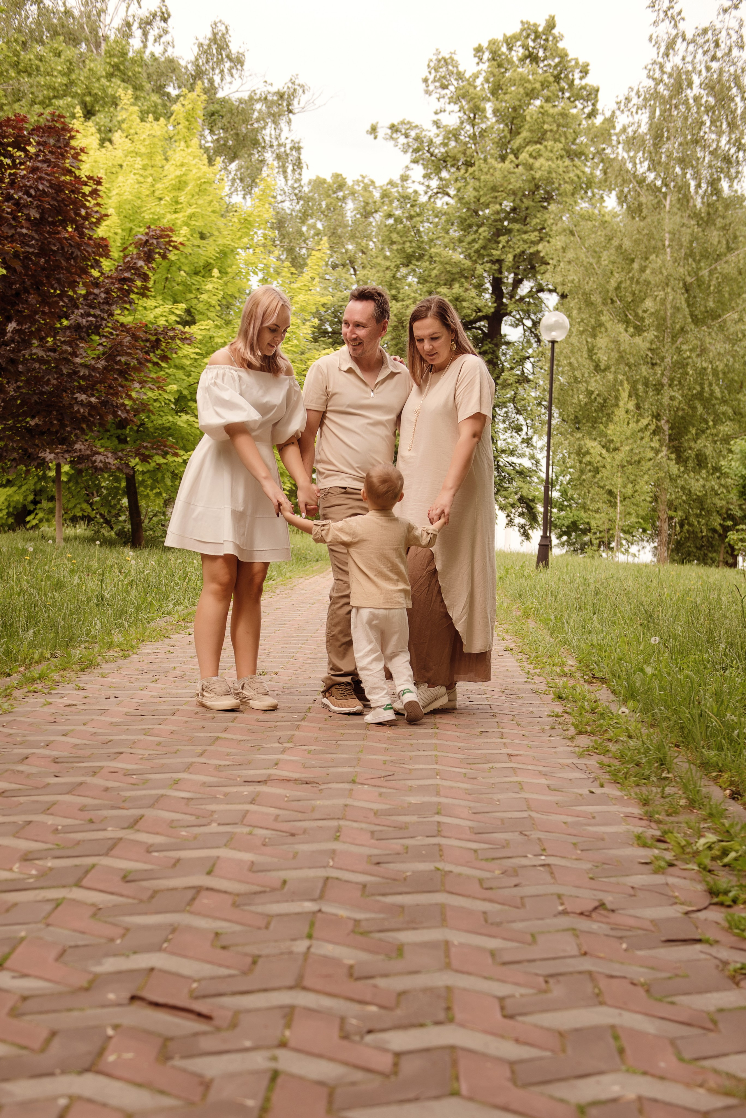 Семейная фото прогулка. Детский фотограф в Долгопрудном и Москве