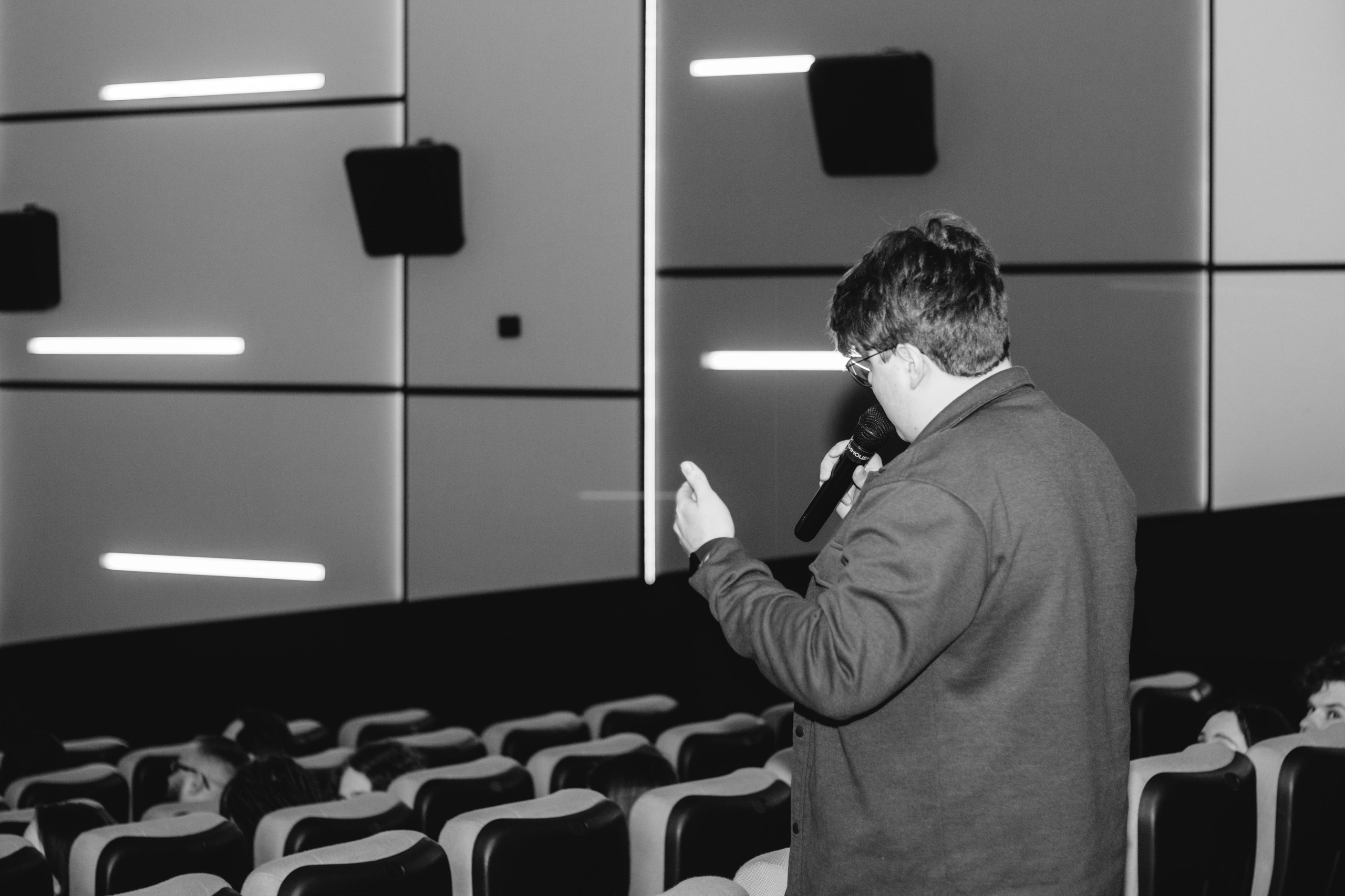 Премьера фильма «Пепел и доломит». Юля Мурашова портретный и документальный фотограф