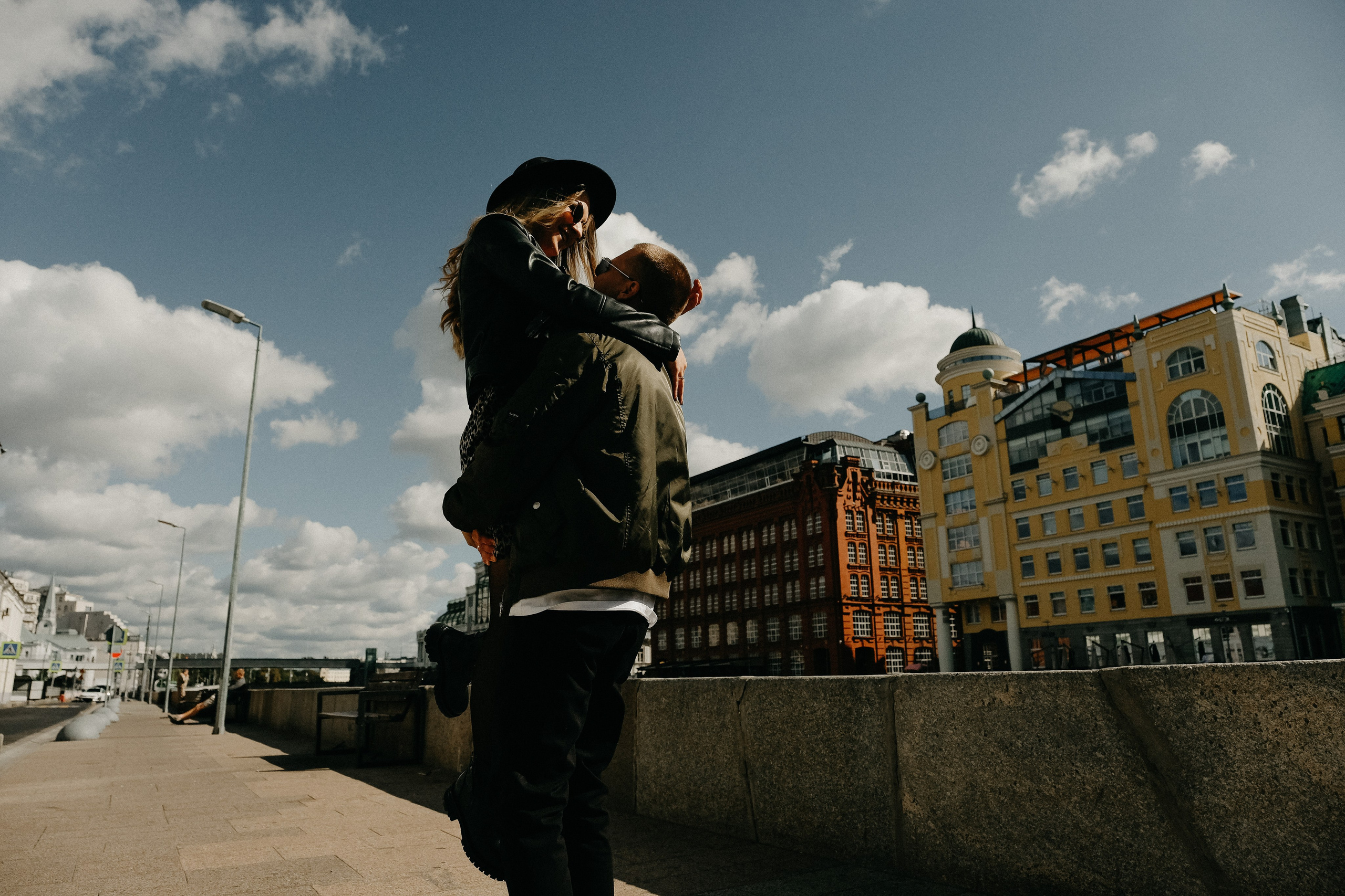 Солнце на Красном Октябре. Свадебный фотограф Александра Тюлякова