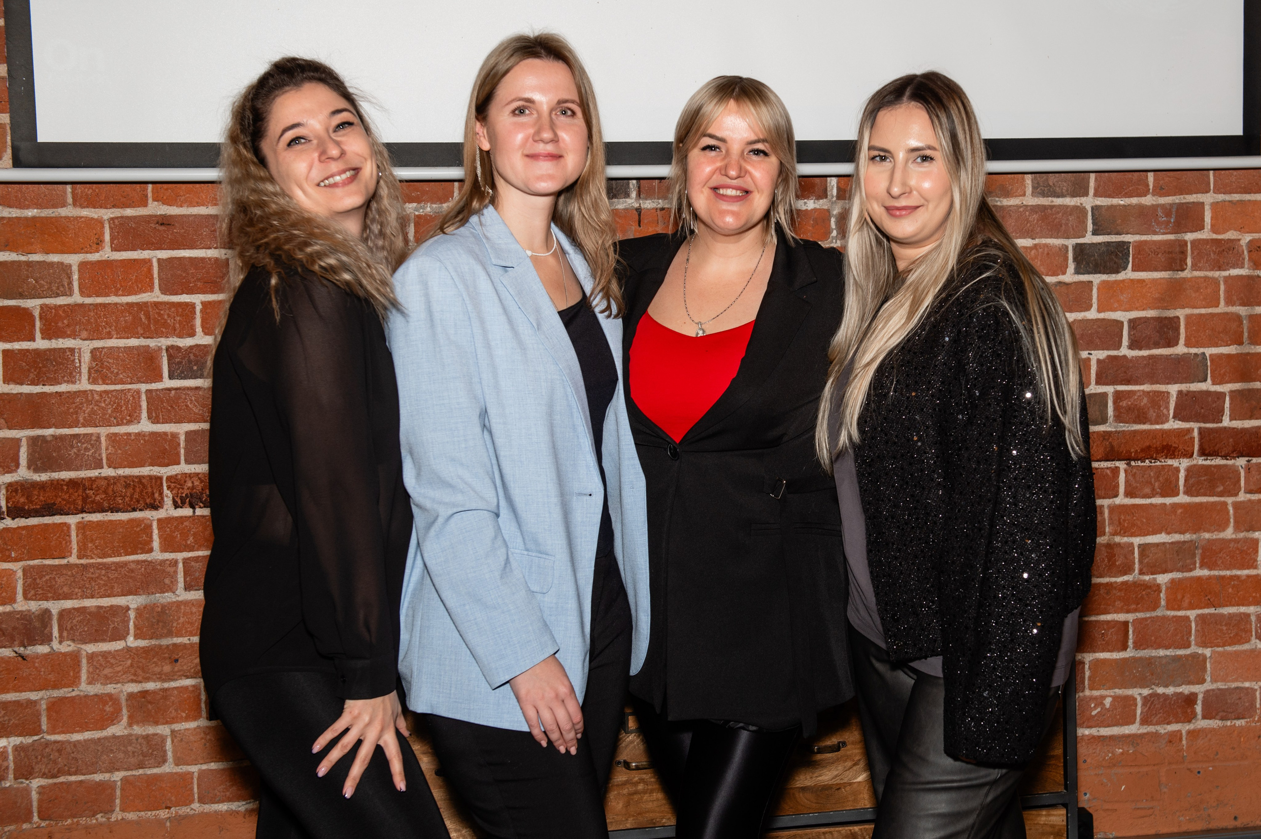 Корпорат Yapay. Профессиональный фотограф в Москве Александра Харламова