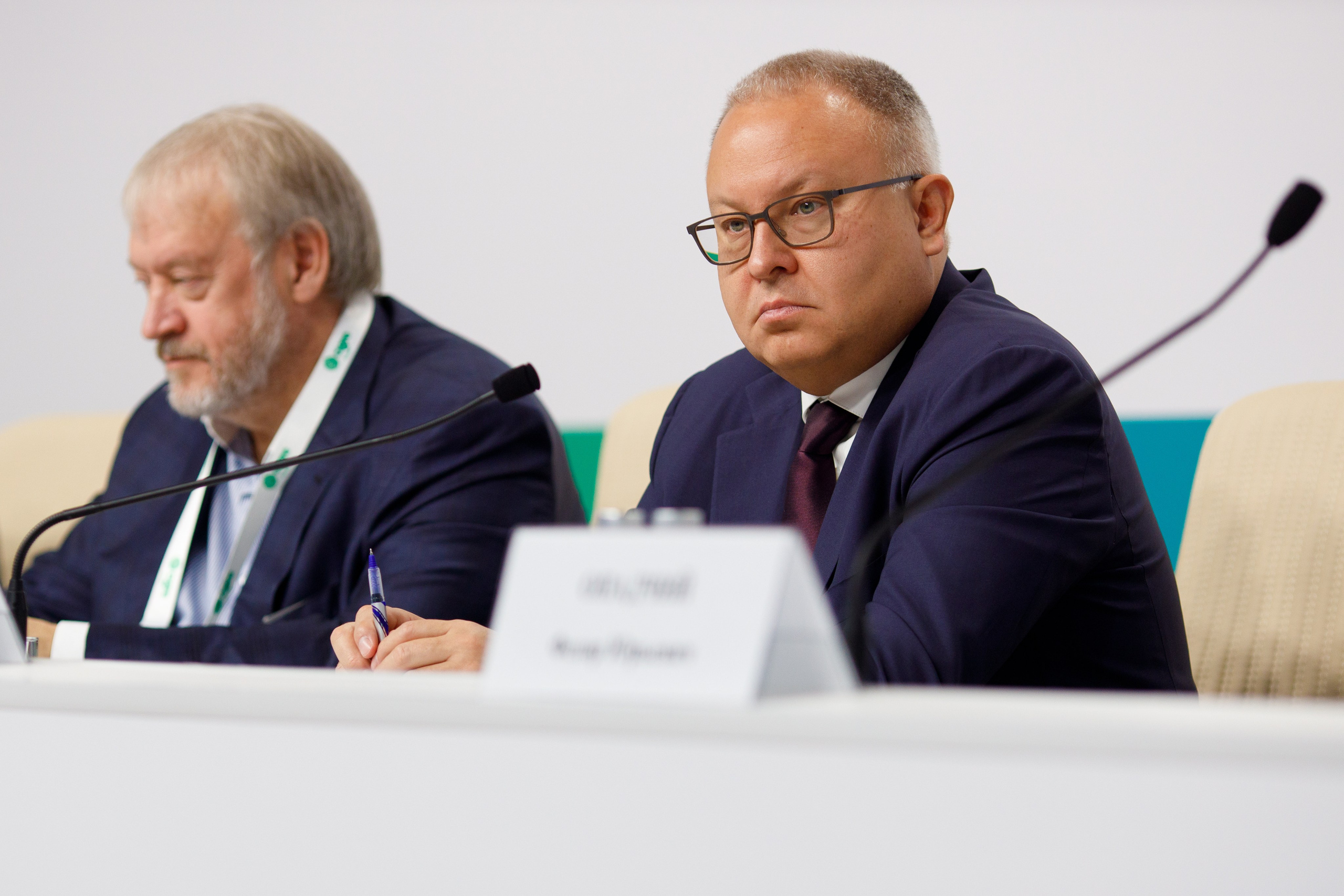 Фотосъемка конференции CIGRE в ПАО Россети. Репортажный фотограф Борис Геер