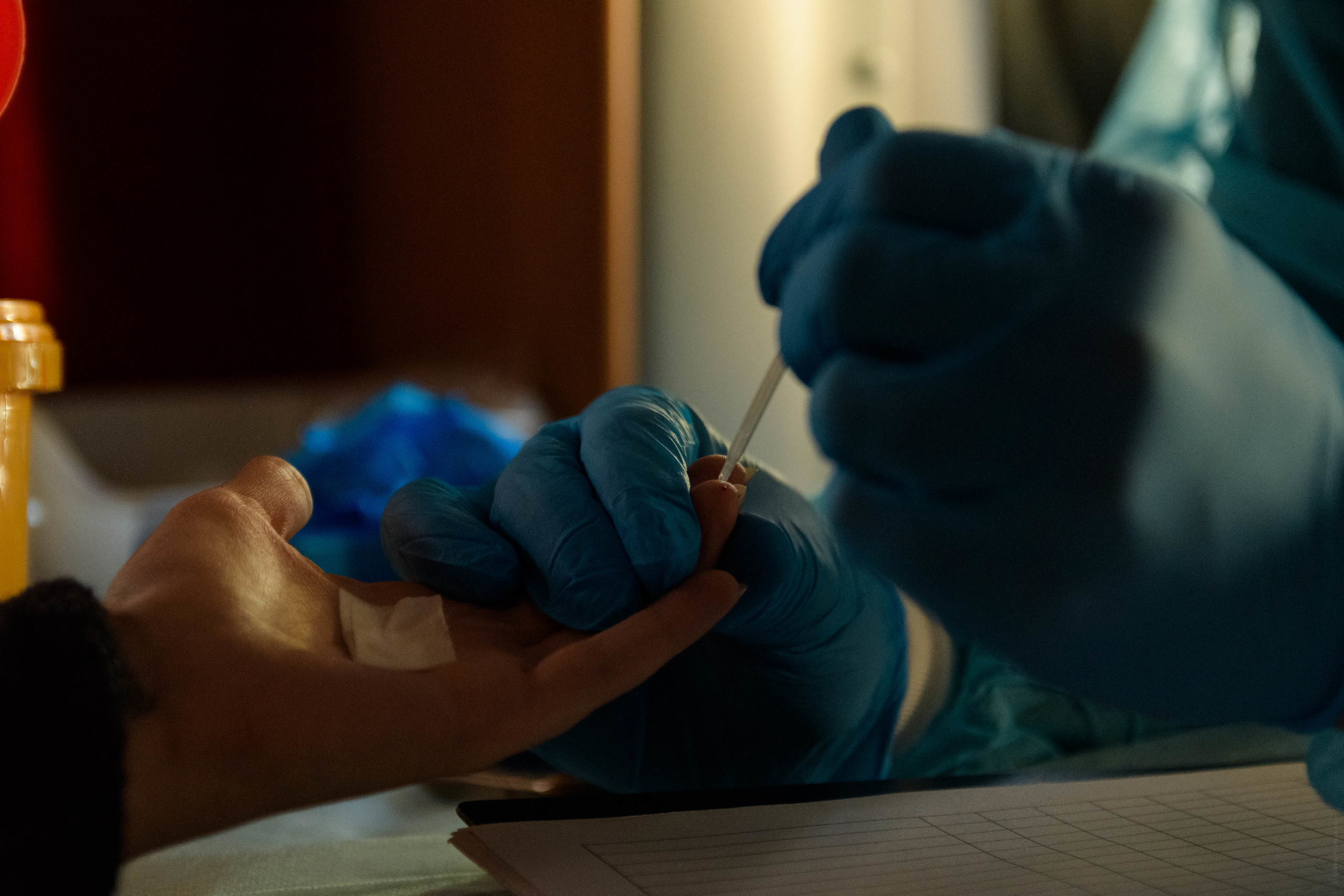 Передвижной пункт тестирования на ВИЧ. Семейный и индивидуальный фотограф Life style в Санкт-Петербурге Мария