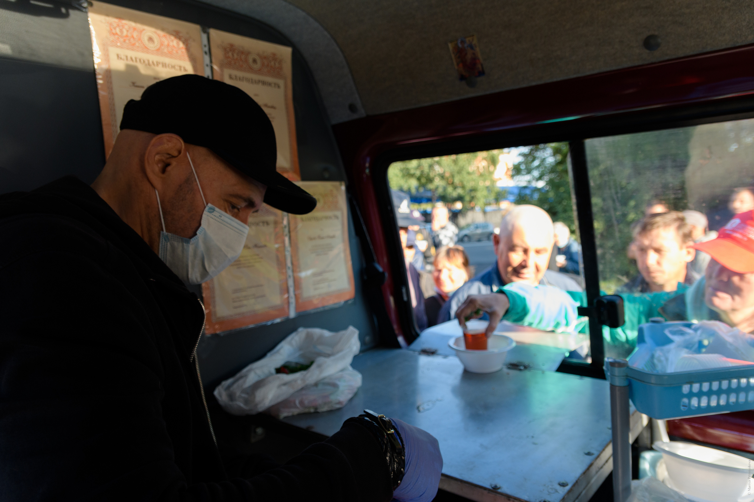 Репортаж среди бездомных. Семейный и индивидуальный фотограф Life style в Санкт-Петербурге Мария