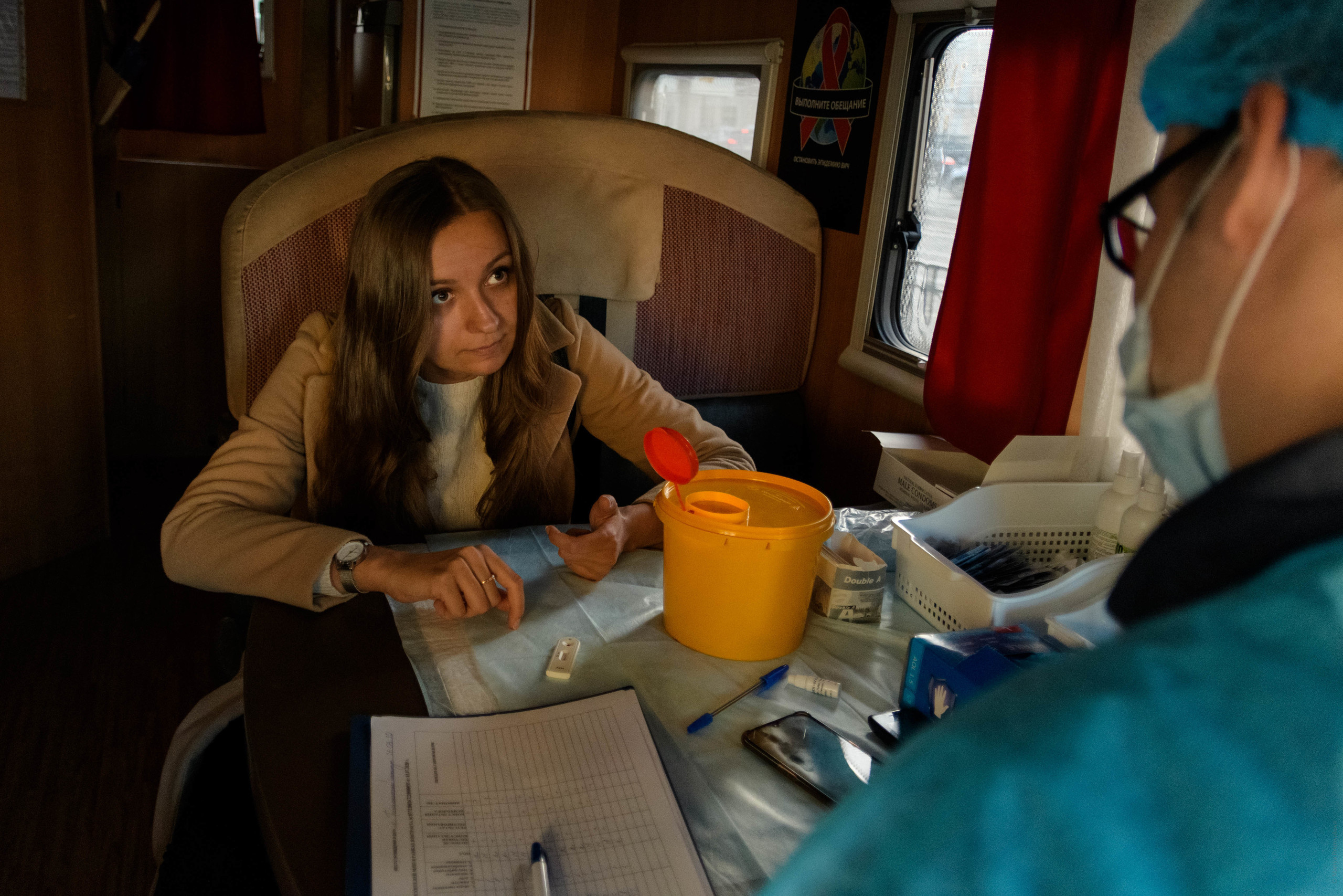 Передвижной пункт тестирования на ВИЧ. Семейный и индивидуальный фотограф Life style в Санкт-Петербурге Мария