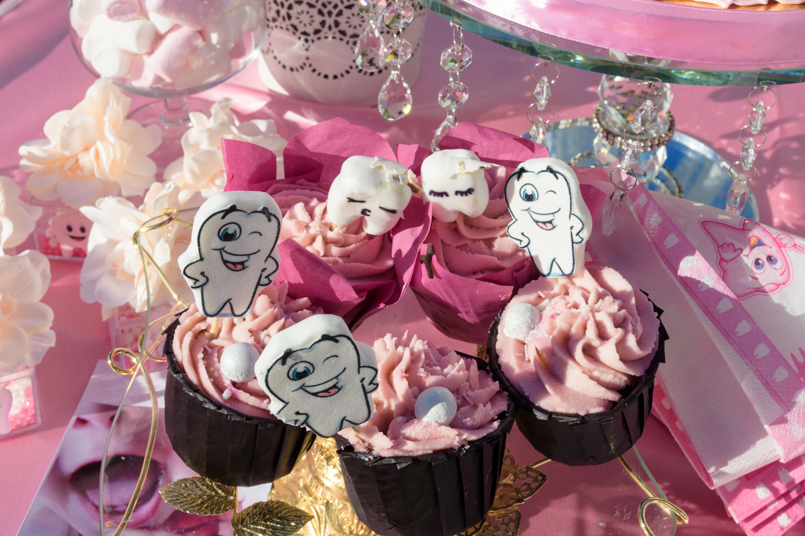 Праздник первого зубика Элины. Семейный и индивидуальный фотограф Life style в Санкт-Петербурге Мария