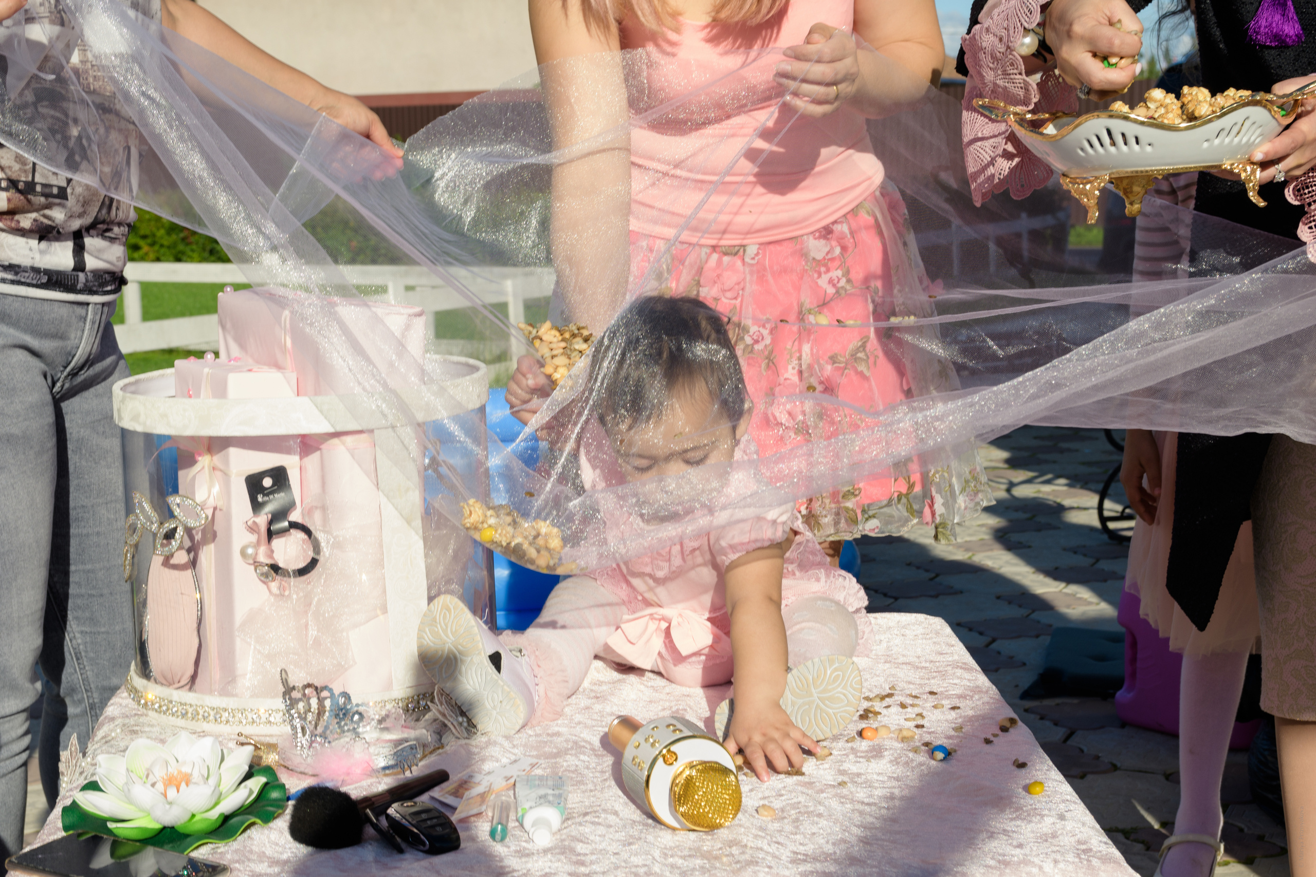 Праздник первого зубика Элины. Семейный и индивидуальный фотограф Life style в Санкт-Петербурге Мария