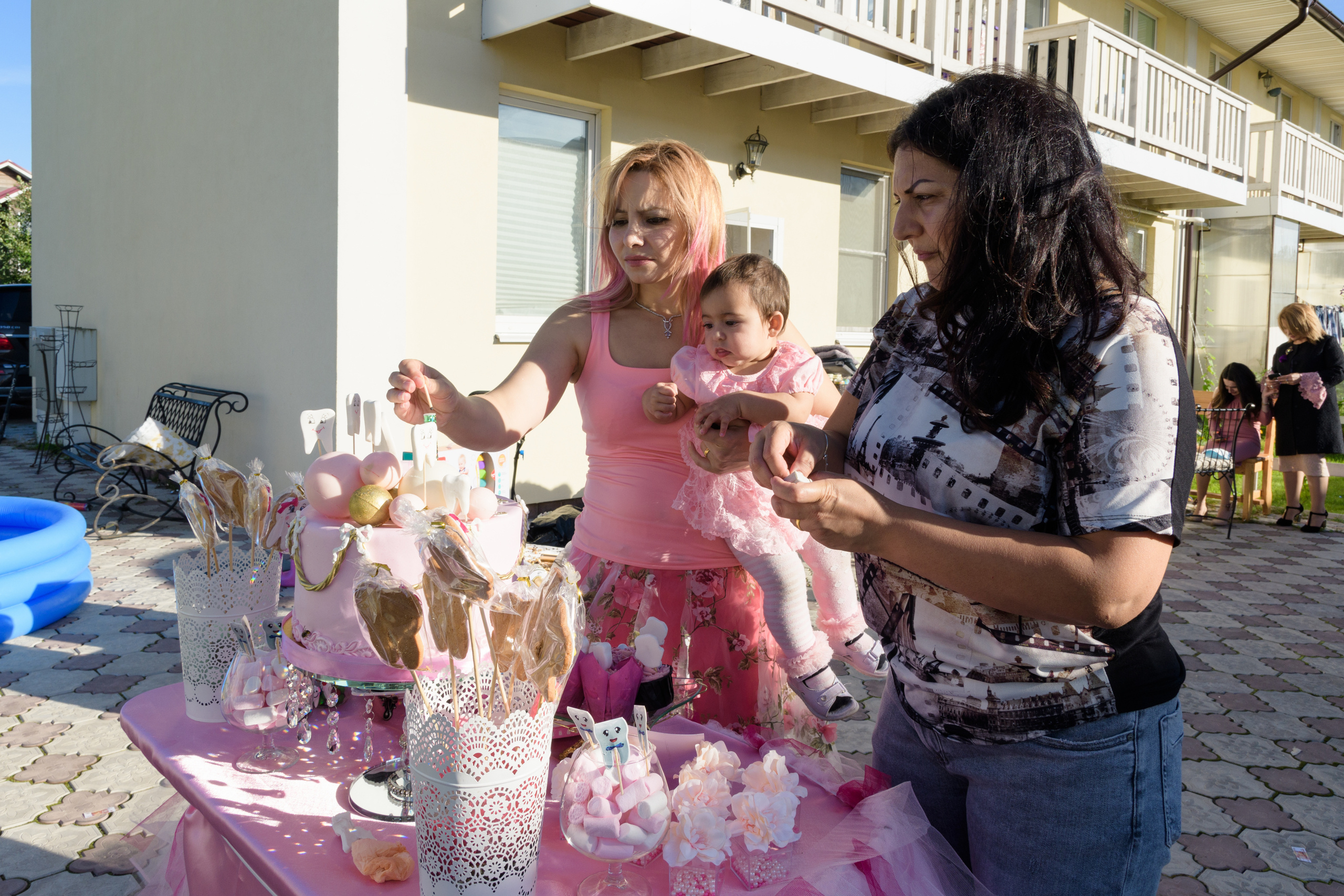 Праздник первого зубика Элины. Семейный и индивидуальный фотограф Life style в Санкт-Петербурге Мария