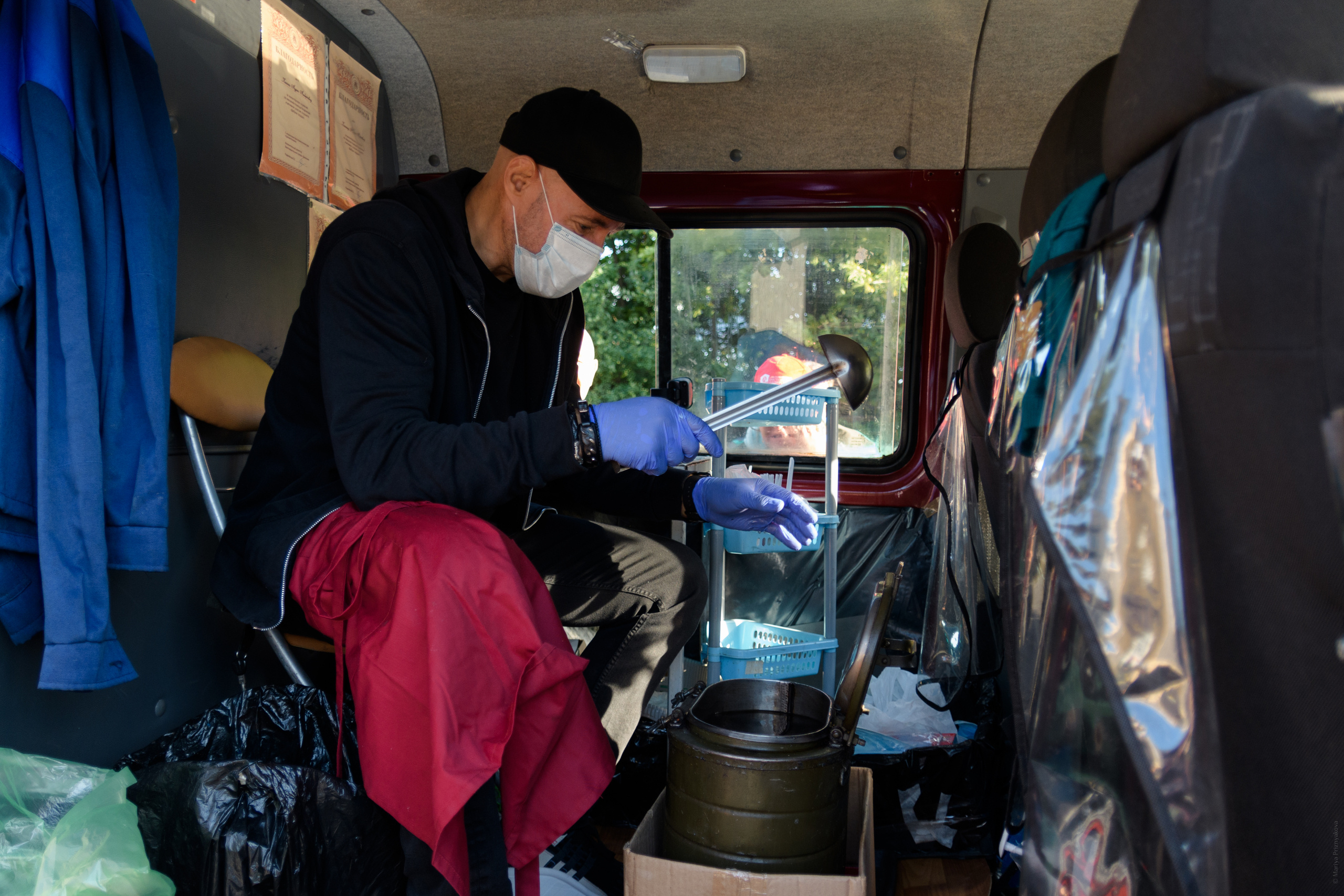 Репортаж среди бездомных. Семейный и индивидуальный фотограф Life style в Санкт-Петербурге Мария